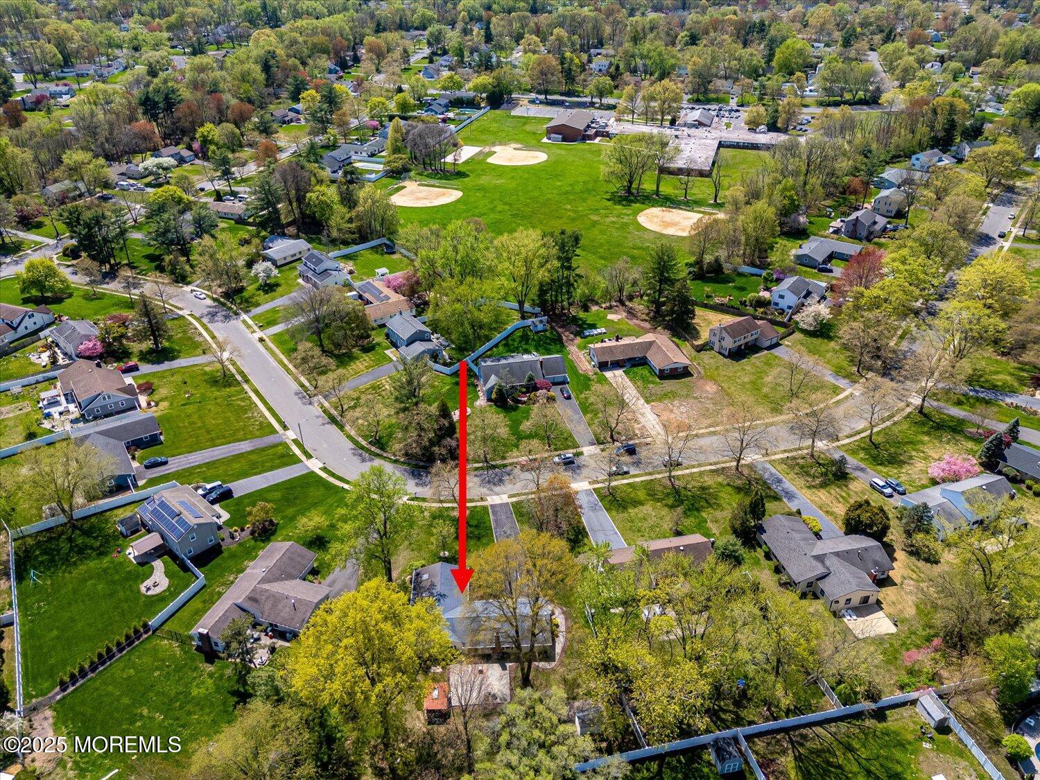14 Clinton Drive, Manalapan, New Jersey image 9