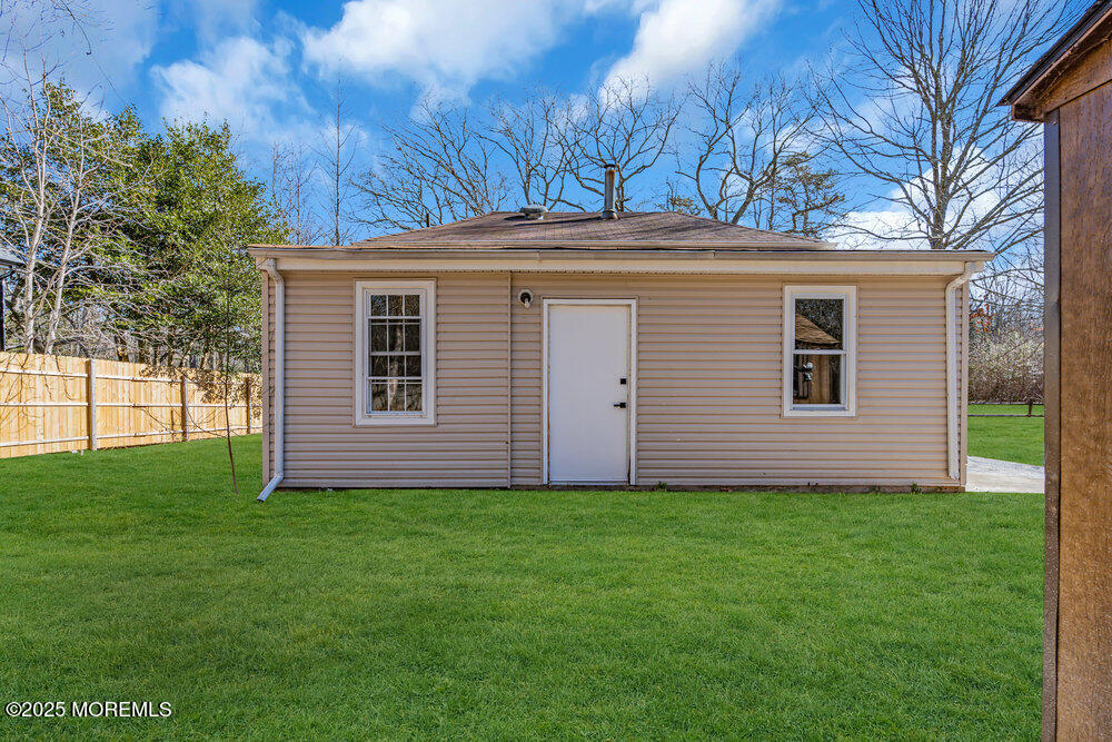 11 Market Street, Bayville, New Jersey image 19