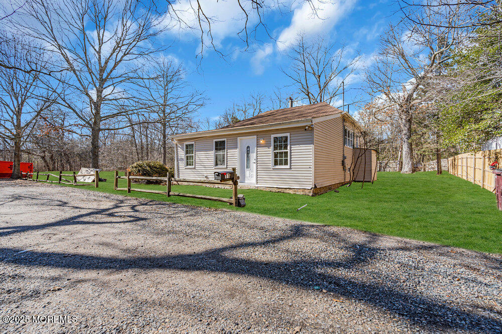 11 Market Street, Bayville, New Jersey image 3