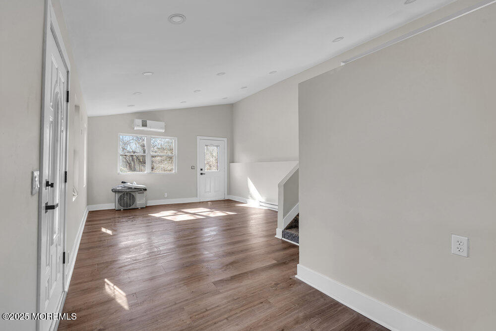 11 Market Street, Bayville, New Jersey image 5