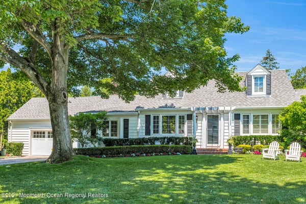 200 LORRAINE AVE, SPRING LAKE, NJ 07762 - Image e1ea20129b33d3bf412ef49caed14aee/226621624