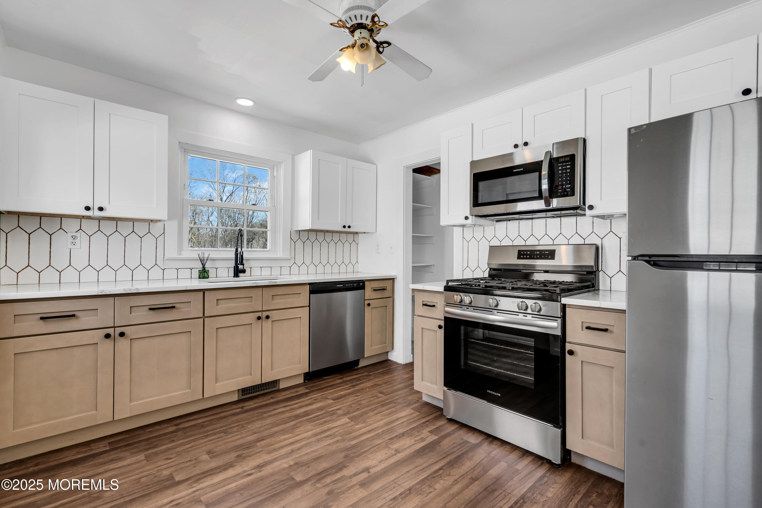 30 South Street, Lanoka Harbor, New Jersey image 14