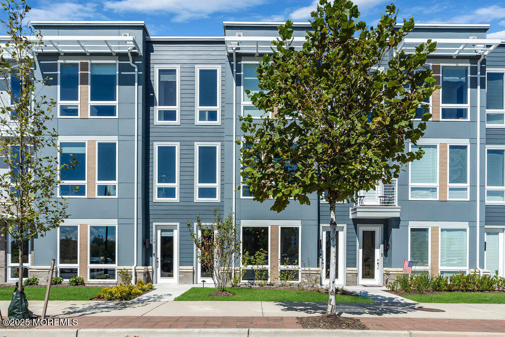 201 Sunset Avenue 112