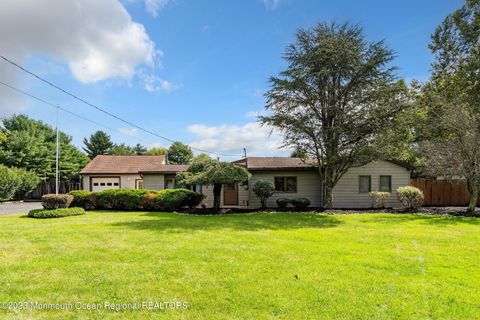 Homes For Sale - 375 Cook Road<br/> Jackson, NJ 08527