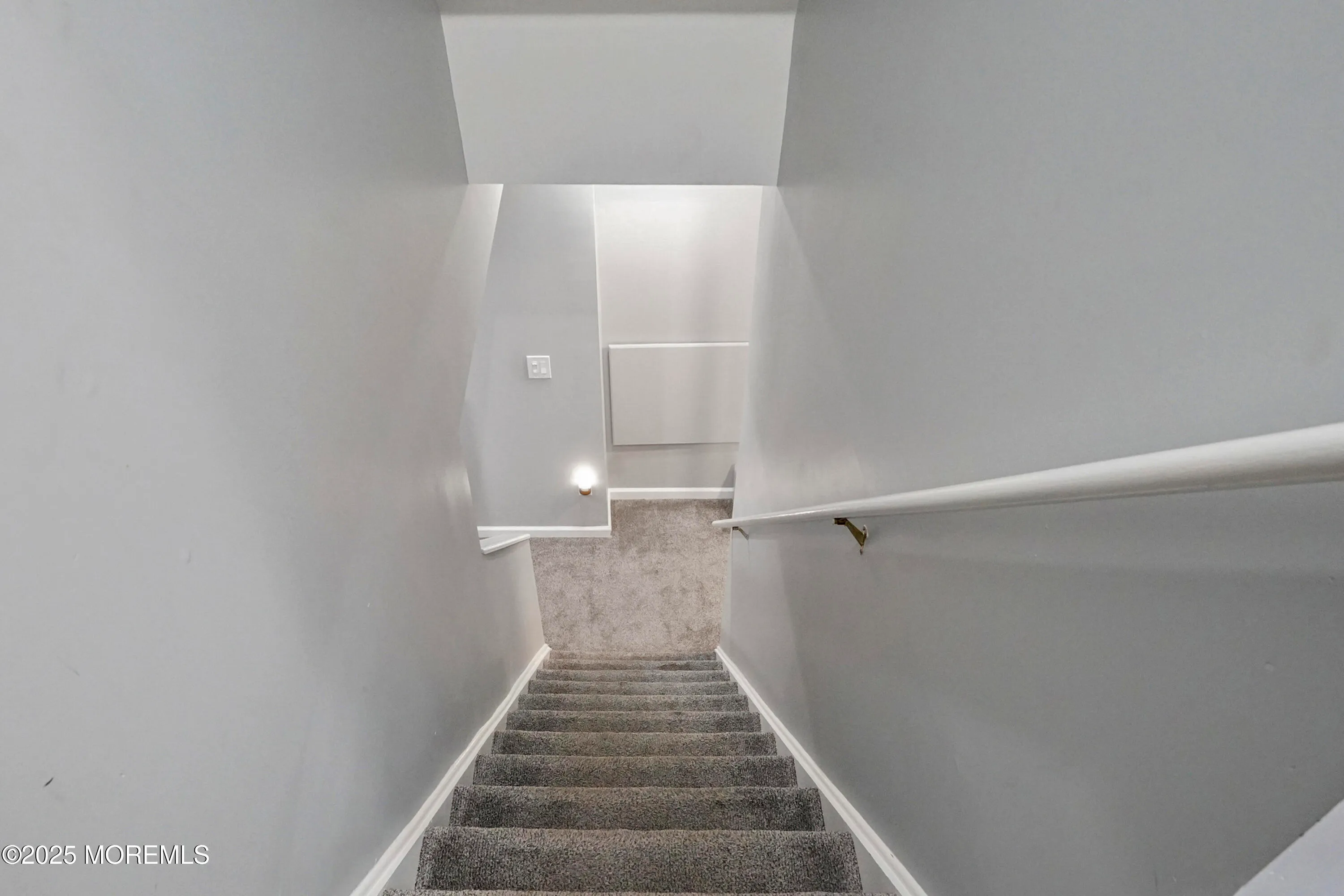 Howell, New Jersey 07731, United States, 4 Bedrooms Bedrooms, ,3 BathroomsBathrooms,Residential,Pending,15688