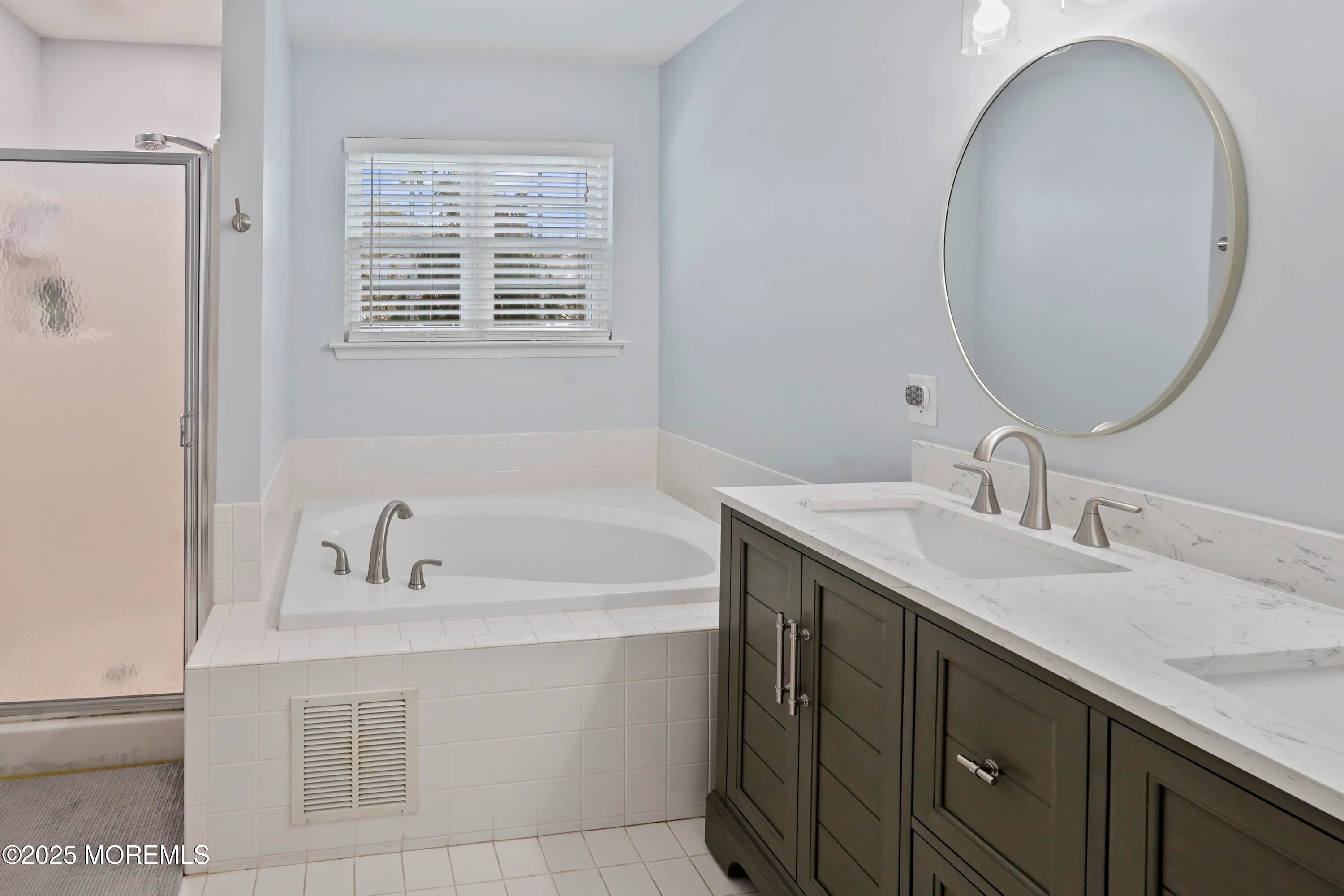 Howell, New Jersey 07731, United States, 4 Bedrooms Bedrooms, ,3 BathroomsBathrooms,Residential,Pending,15688