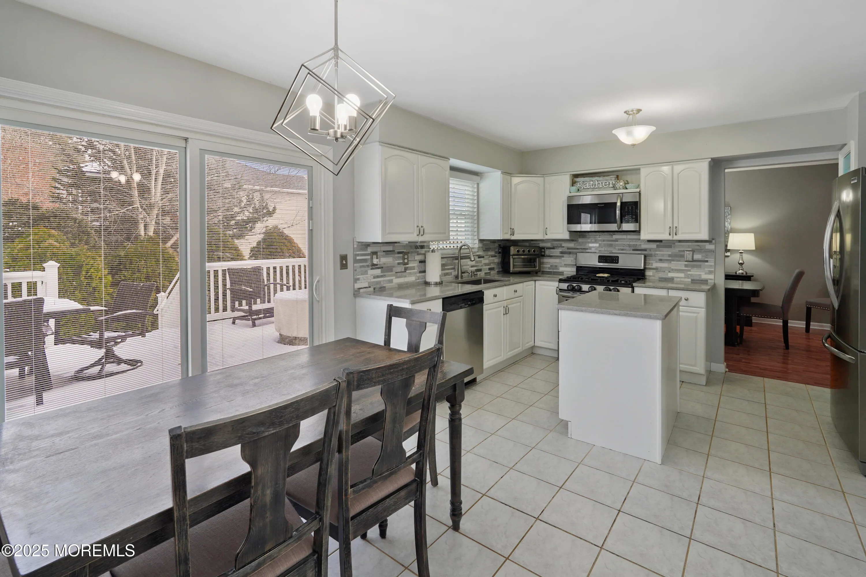 Howell, New Jersey 07731, United States, 4 Bedrooms Bedrooms, ,3 BathroomsBathrooms,Residential,Pending,15688