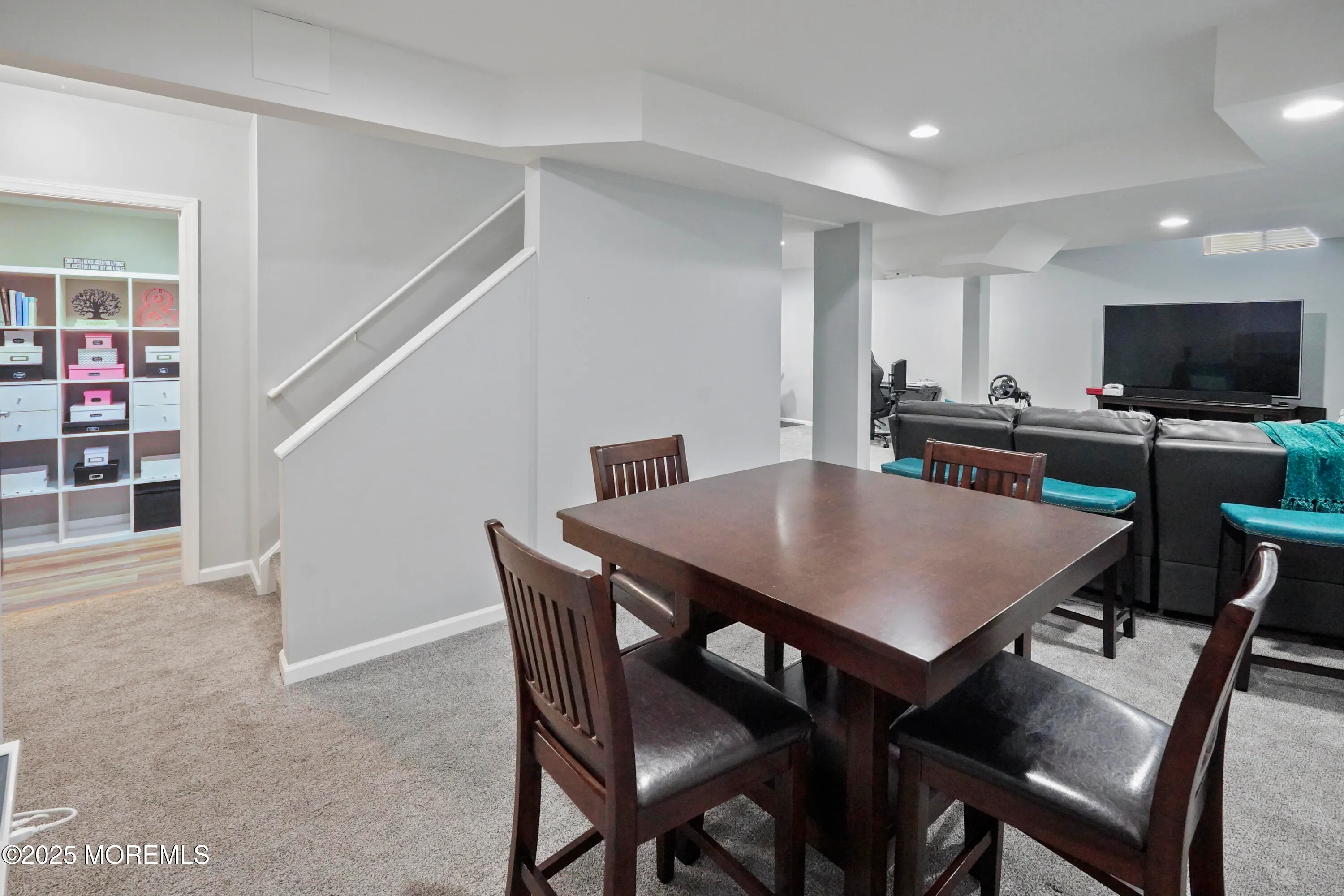 Howell, New Jersey 07731, United States, 4 Bedrooms Bedrooms, ,3 BathroomsBathrooms,Residential,Pending,15688