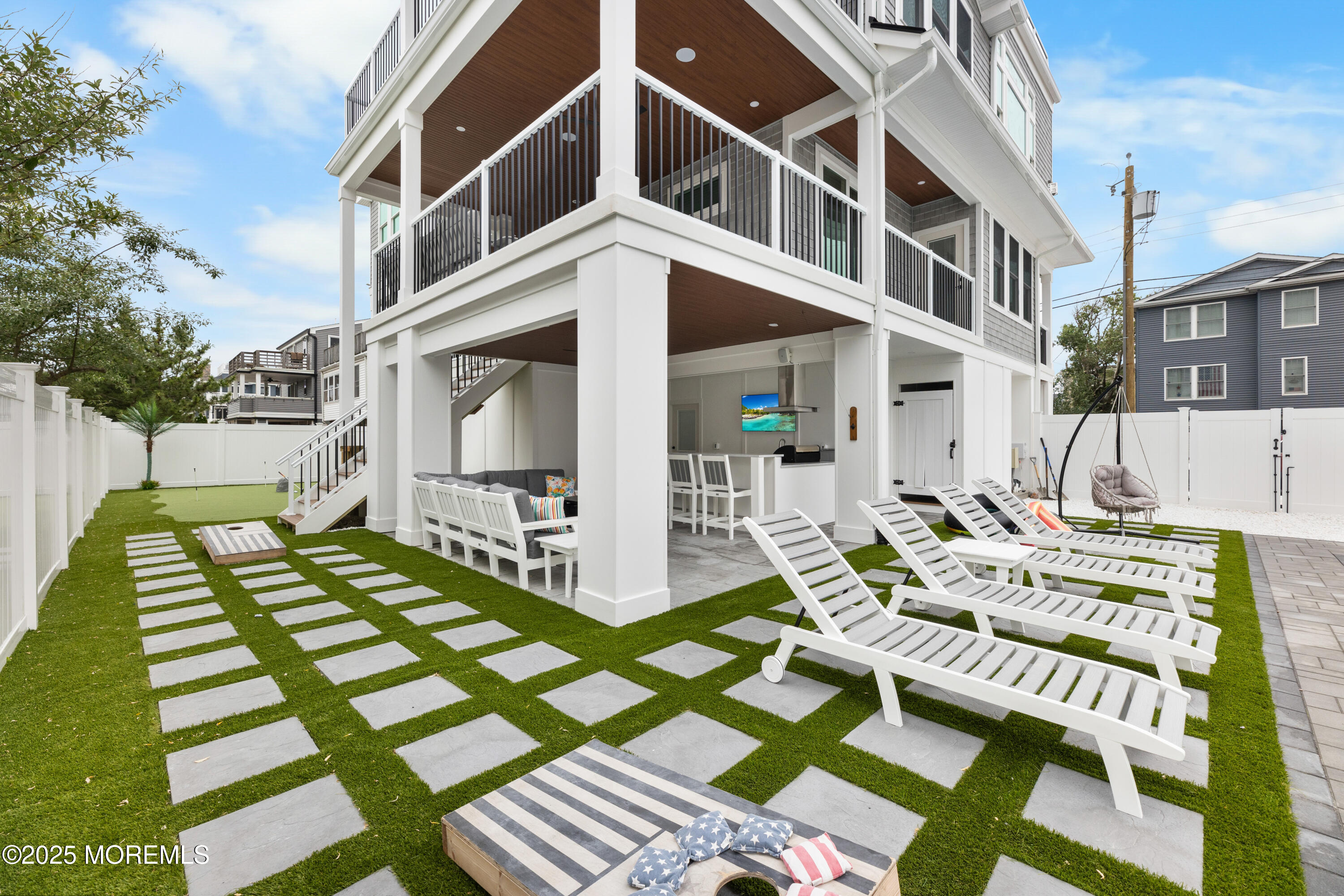 Long Beach Twp, New Jersey, 08008, United States, 6 Bedrooms Bedrooms, ,7 BathroomsBathrooms,Residential,Active,2036372