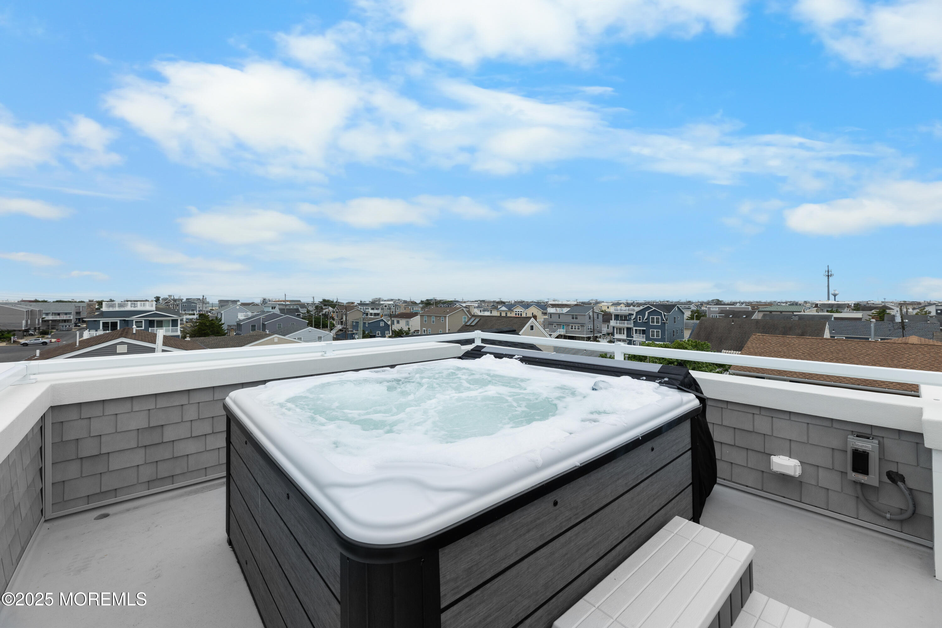 Long Beach Twp, New Jersey, 08008, United States, 6 Bedrooms Bedrooms, ,7 BathroomsBathrooms,Residential,Active,2036372