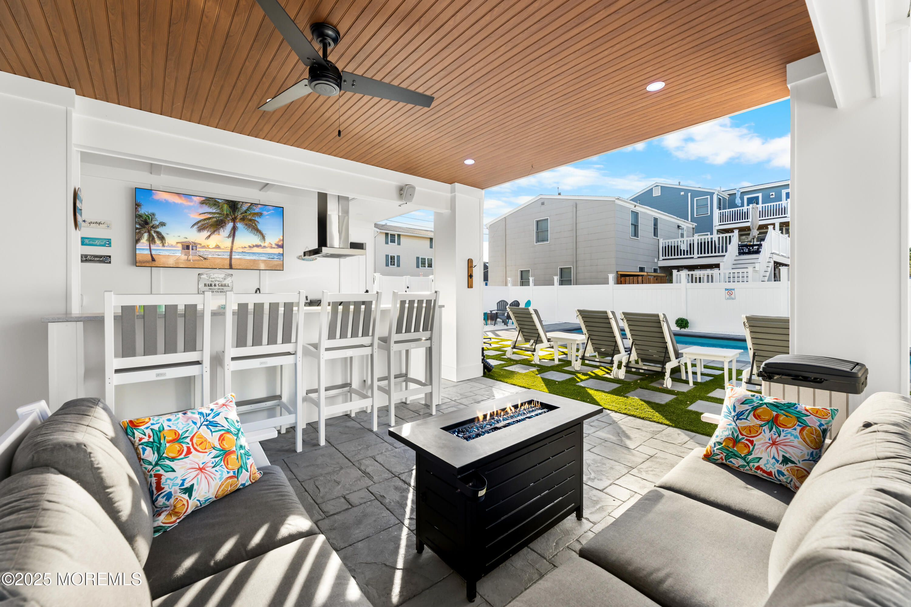 Long Beach Twp, New Jersey, 08008, United States, 6 Bedrooms Bedrooms, ,7 BathroomsBathrooms,Residential,Active,2036372