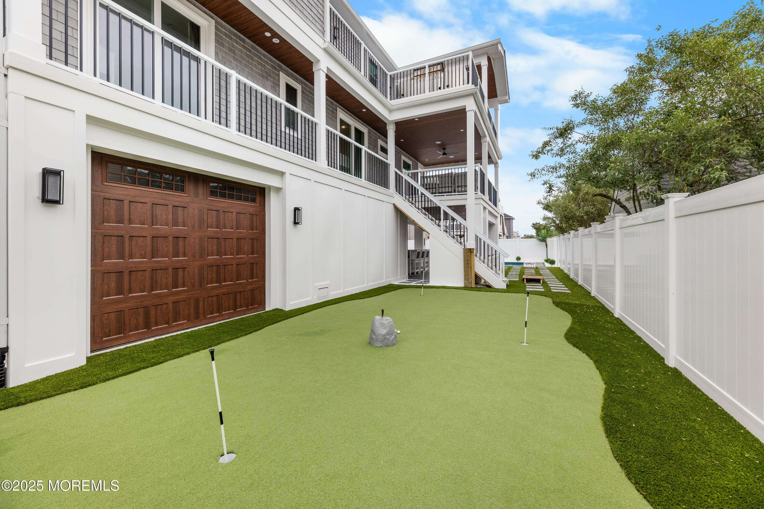 Long Beach Twp, New Jersey, 08008, United States, 6 Bedrooms Bedrooms, ,7 BathroomsBathrooms,Residential,Active,2036372