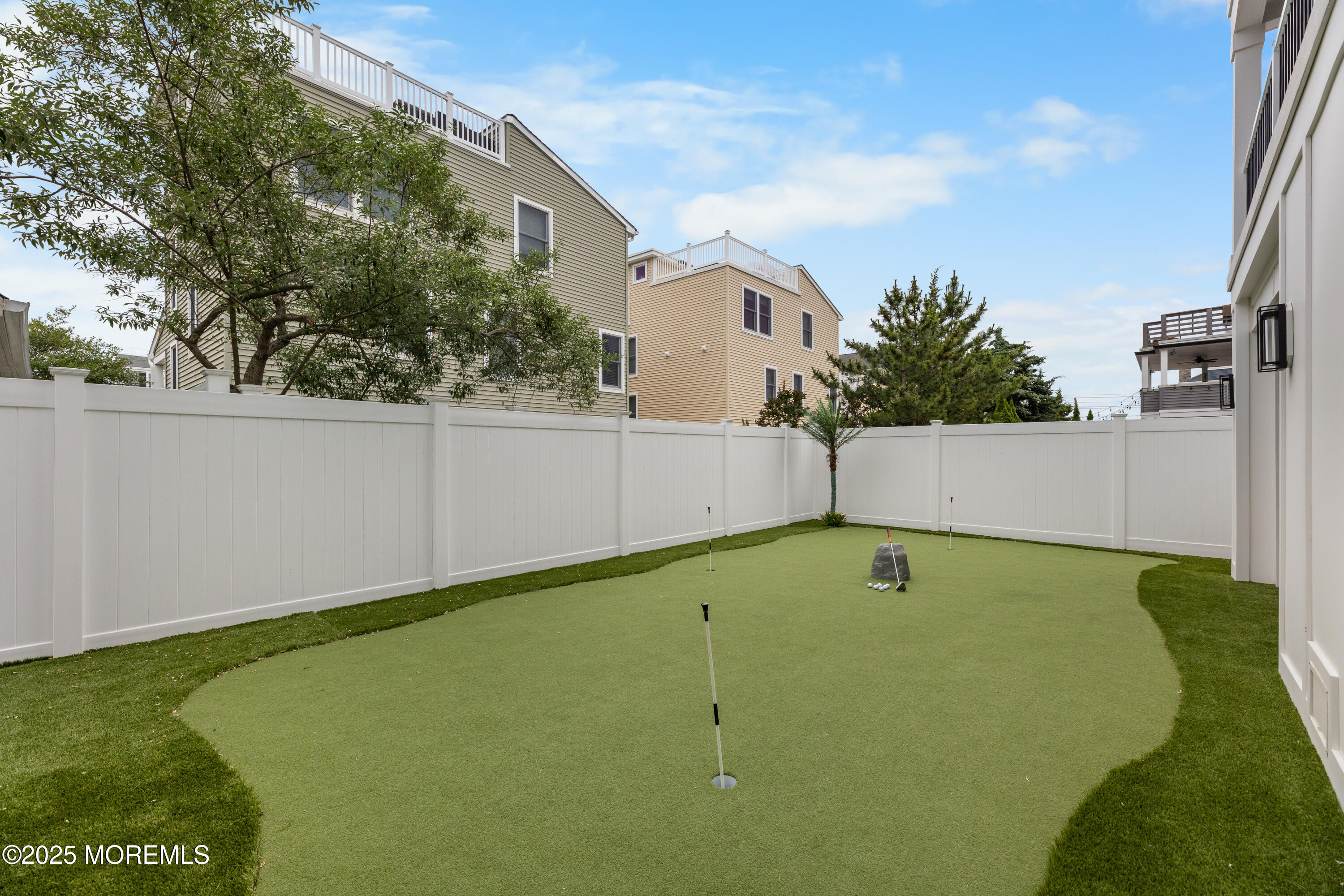 Long Beach Twp, New Jersey, 08008, United States, 6 Bedrooms Bedrooms, ,7 BathroomsBathrooms,Residential,Active,2036372