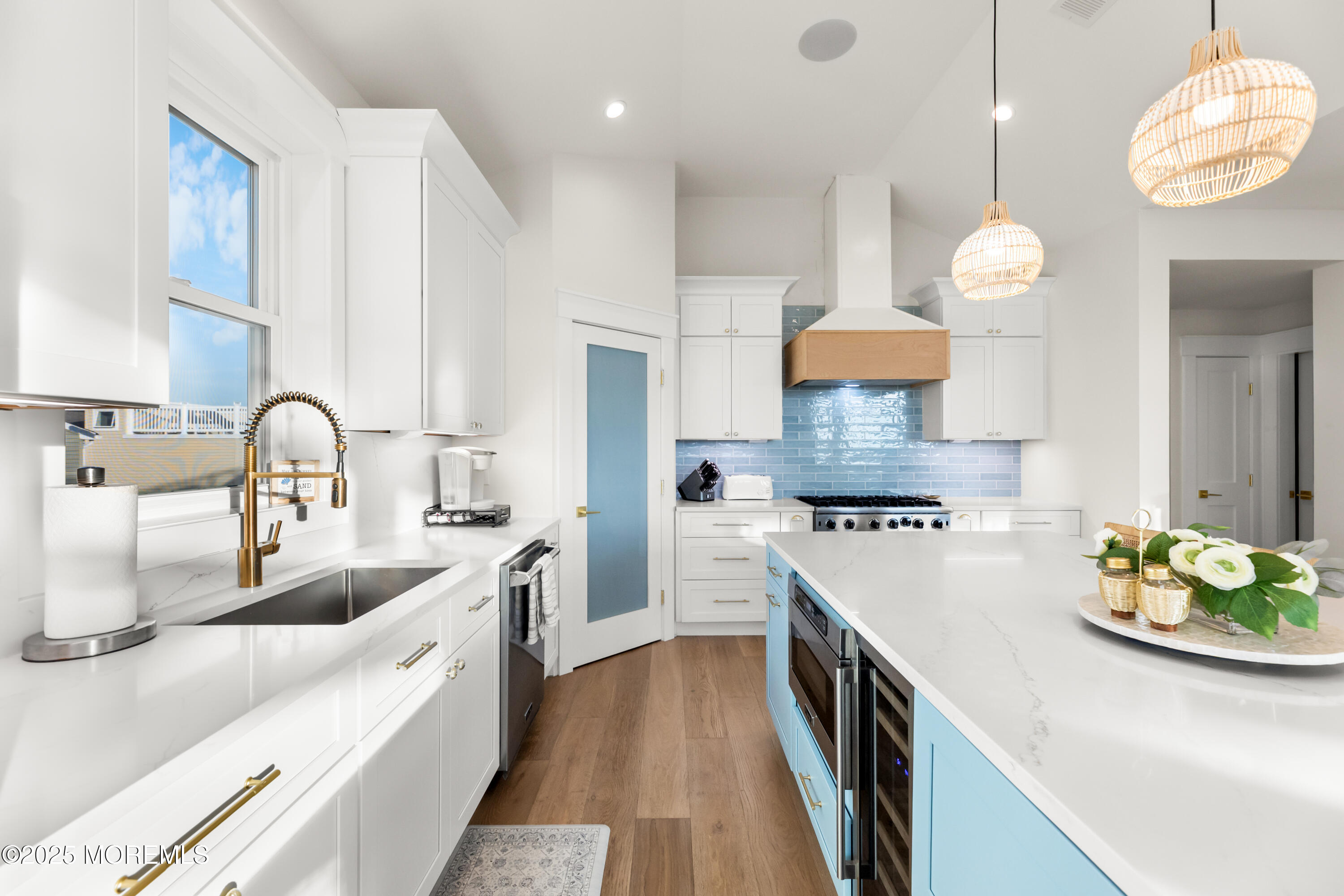 Long Beach Twp, New Jersey, 08008, United States, 6 Bedrooms Bedrooms, ,7 BathroomsBathrooms,Residential,Active,2036372