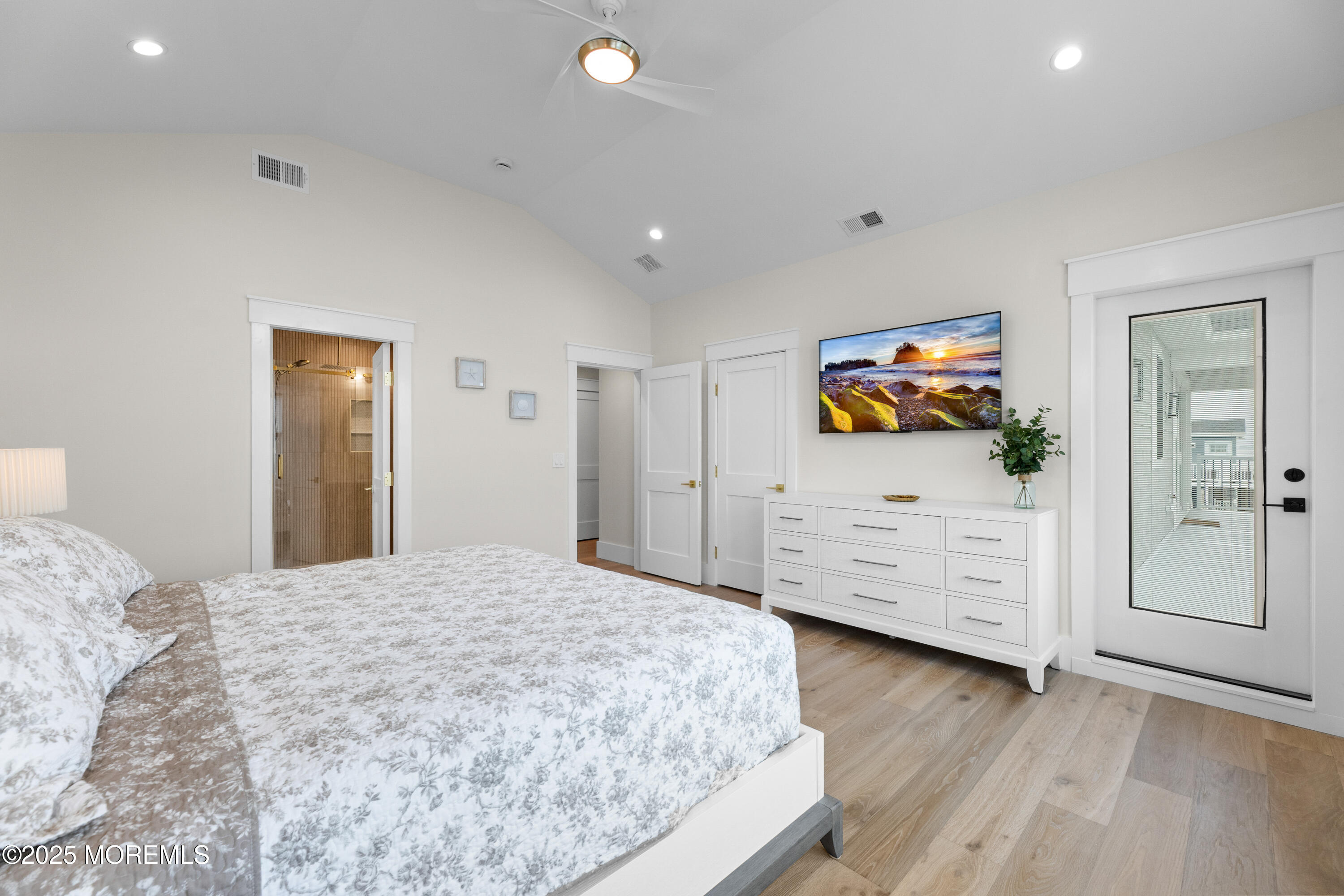Long Beach Twp, New Jersey, 08008, United States, 6 Bedrooms Bedrooms, ,7 BathroomsBathrooms,Residential,Active,2036372