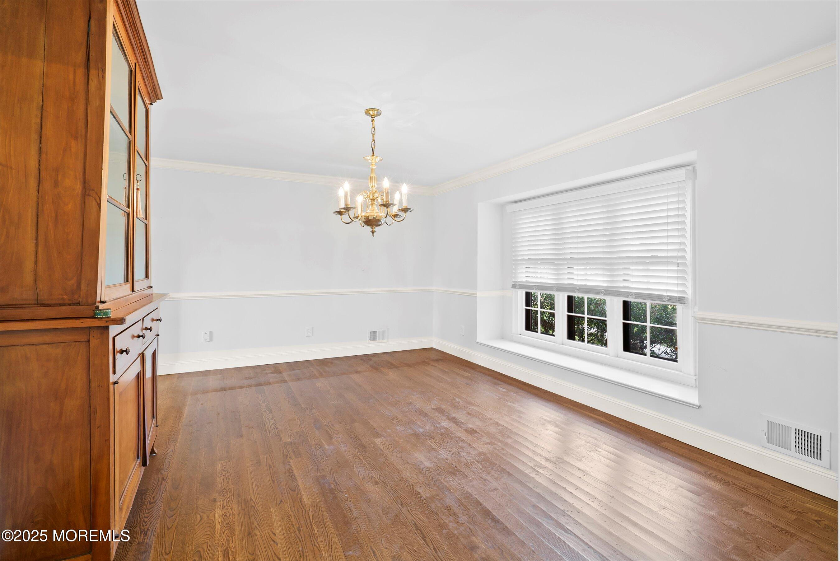 27 Magnolia Lane, Toms River, New Jersey image 9