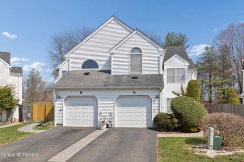 Condo For Sale - 8 Dickenson Court<br/> Freehold, NJ 07728