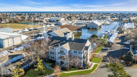 Photo of 97 Bay Point Harbour, Point Pleasant, NJ 08742 (MLS # 22601510)