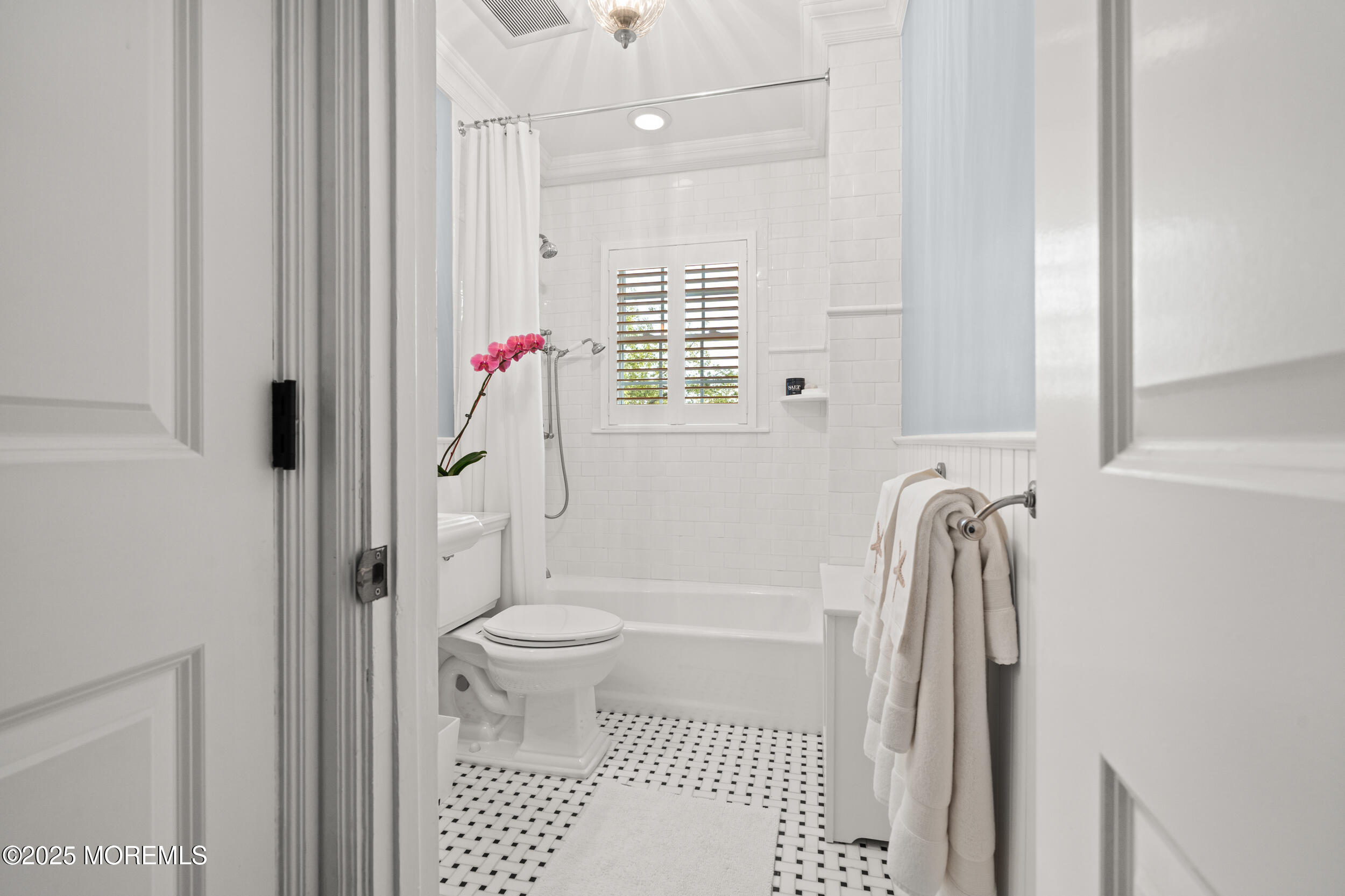 104 Lake Drive, Allenhurst, New Jersey image 40