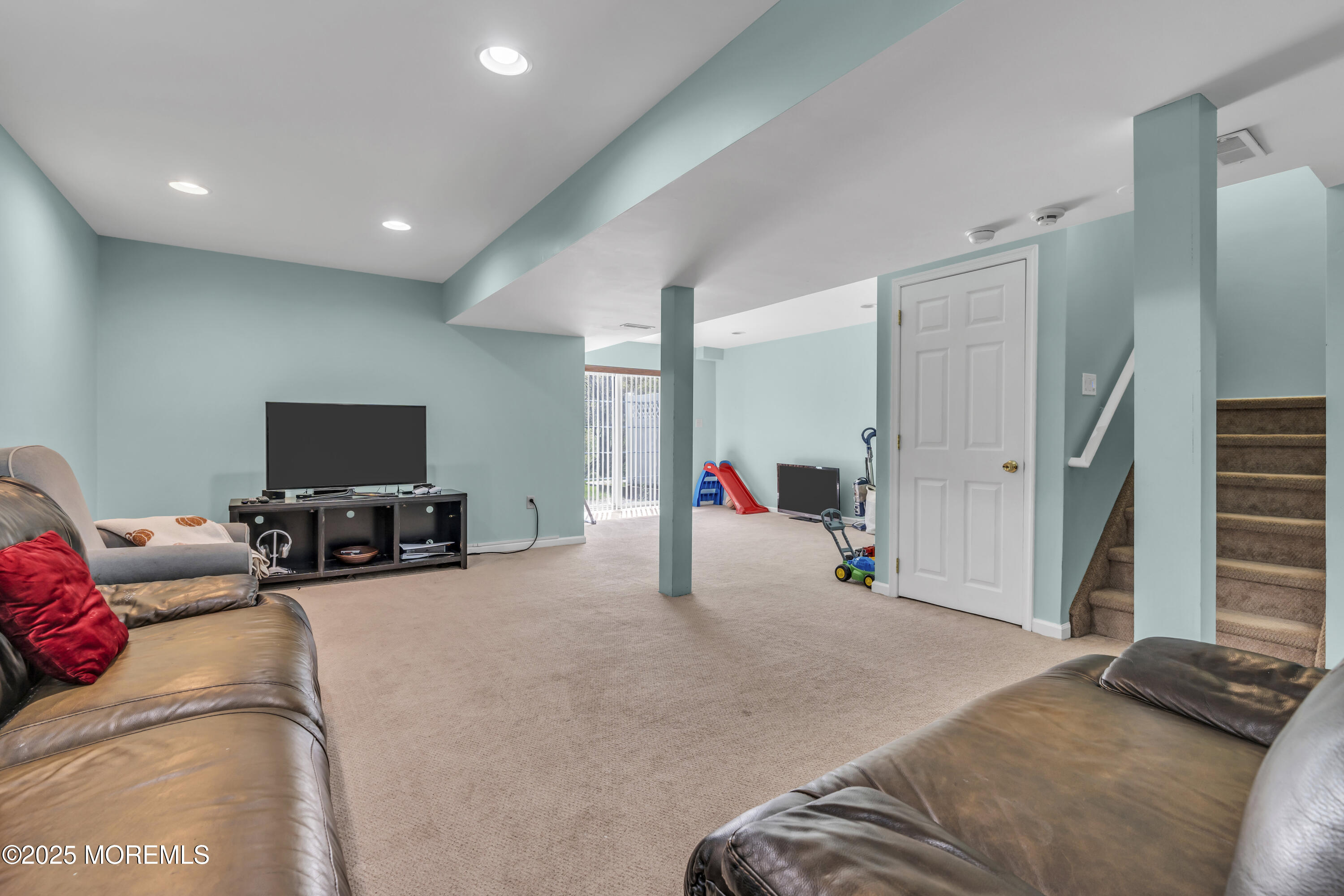 30 Frost Lane, East Windsor, New Jersey image 25