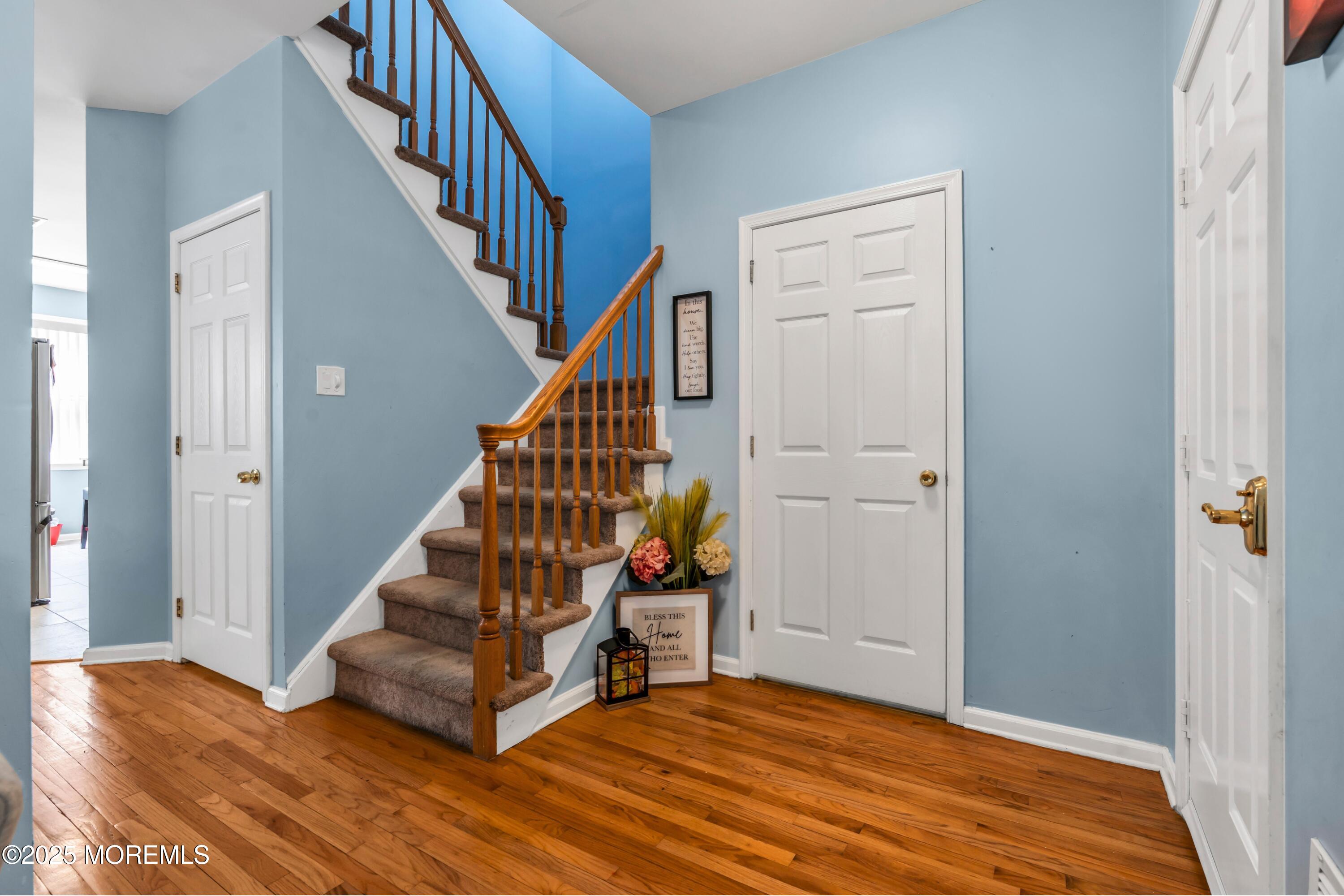 30 Frost Lane, East Windsor, New Jersey image 12