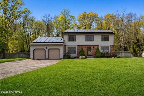 Homes For Sale - 12 Fox Hill Drive<br/> Howell, NJ 07731
