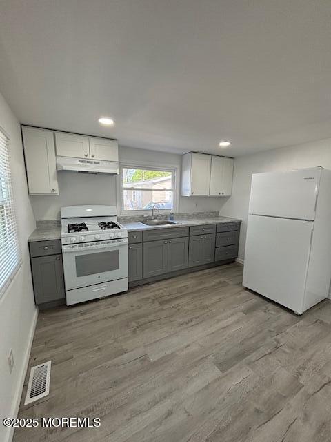 12 Sams Court, Hazlet, New Jersey image 3