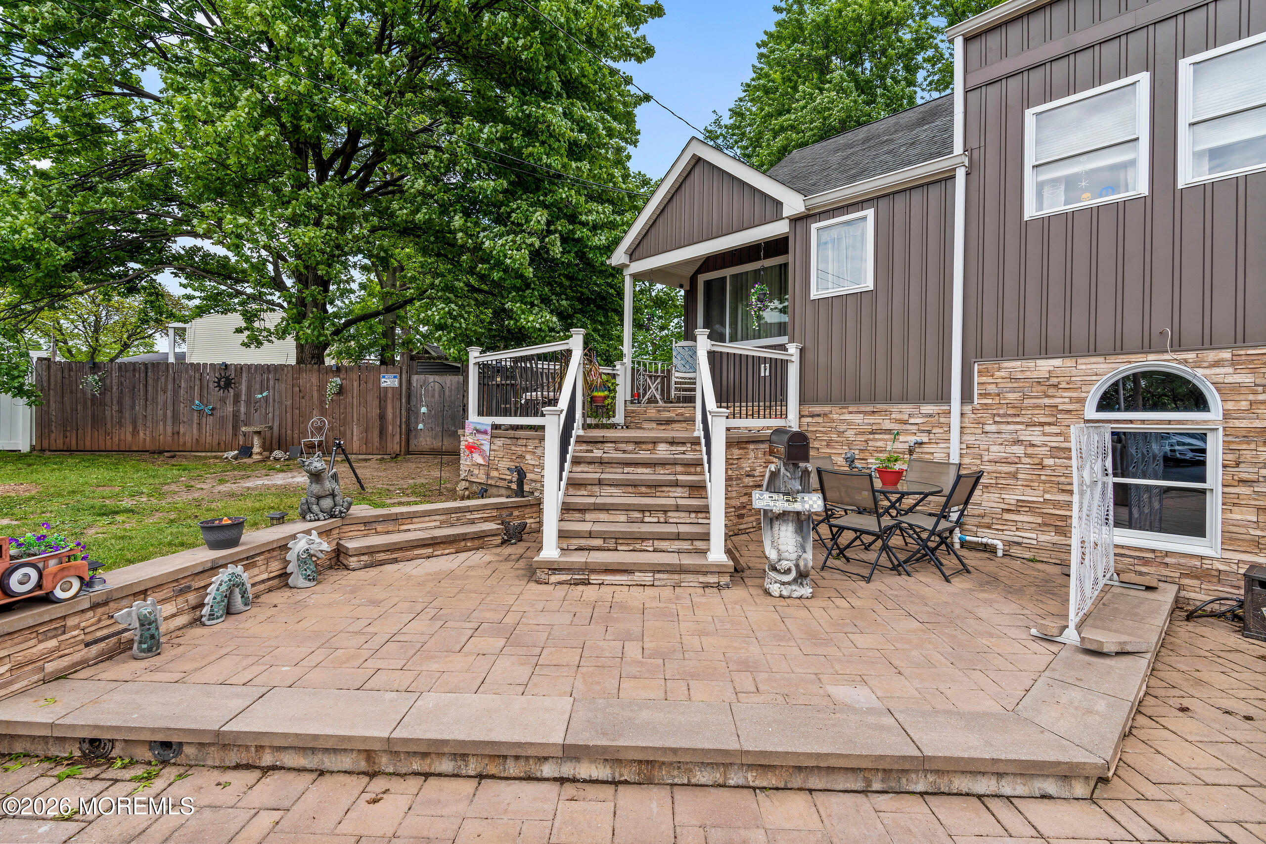 251 Arlington Drive