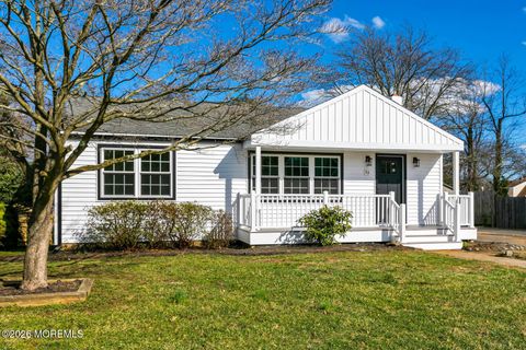 23 Trafford Street Shrewsbury Boro NJ 07702