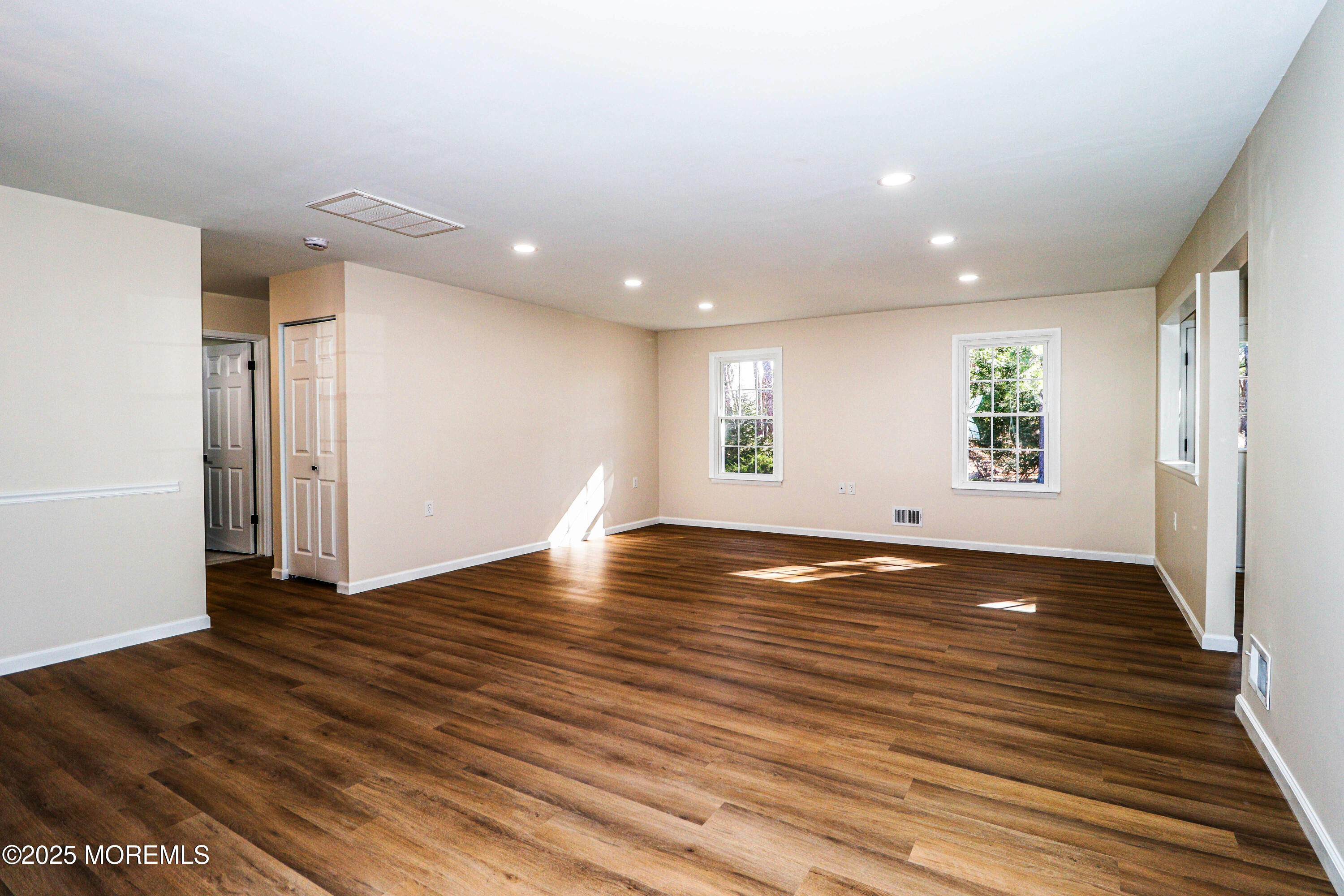 10 Canterbury Drive, Forked River, New Jersey image 15