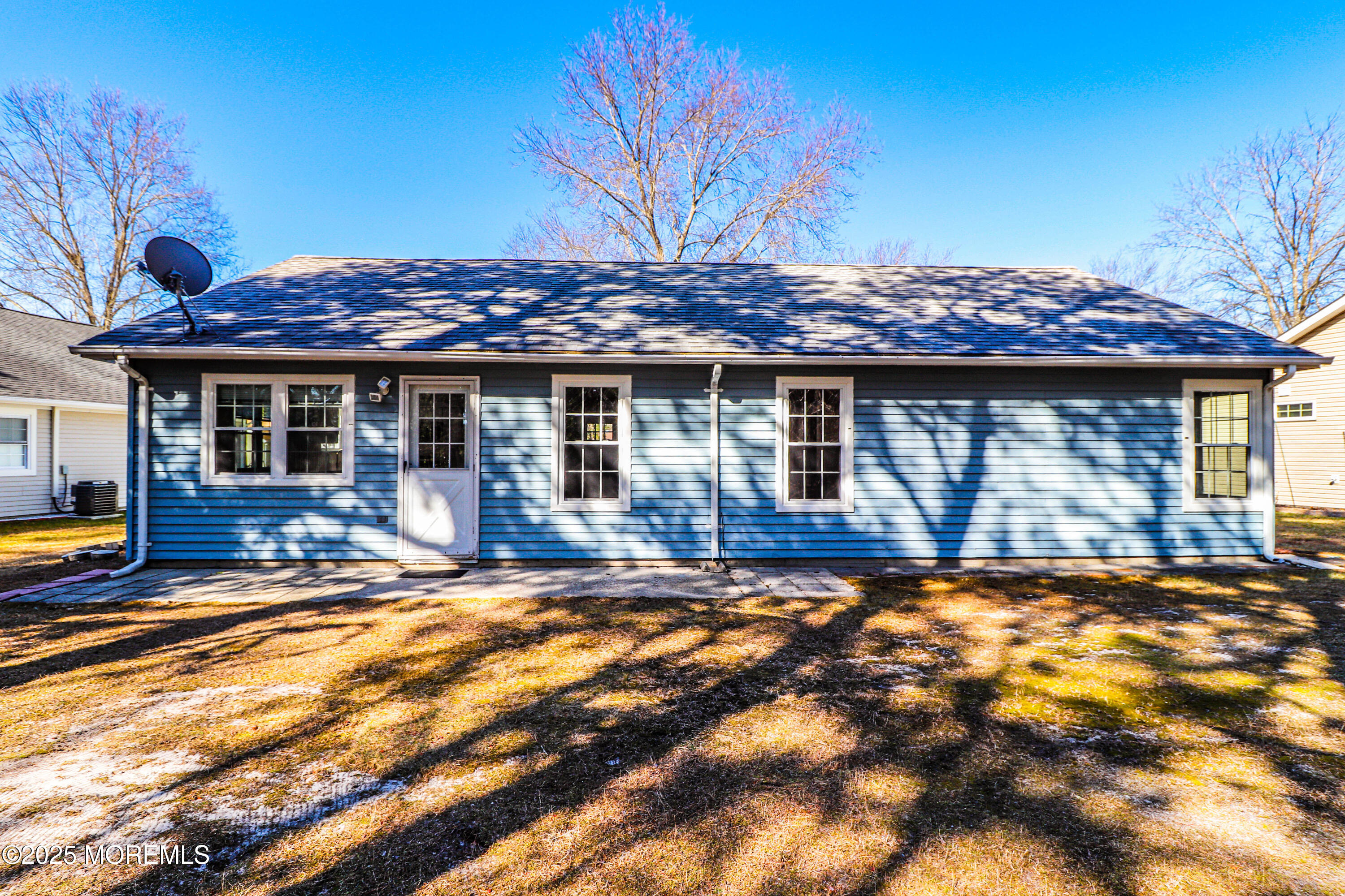 10 Canterbury Drive, Forked River, New Jersey image 3