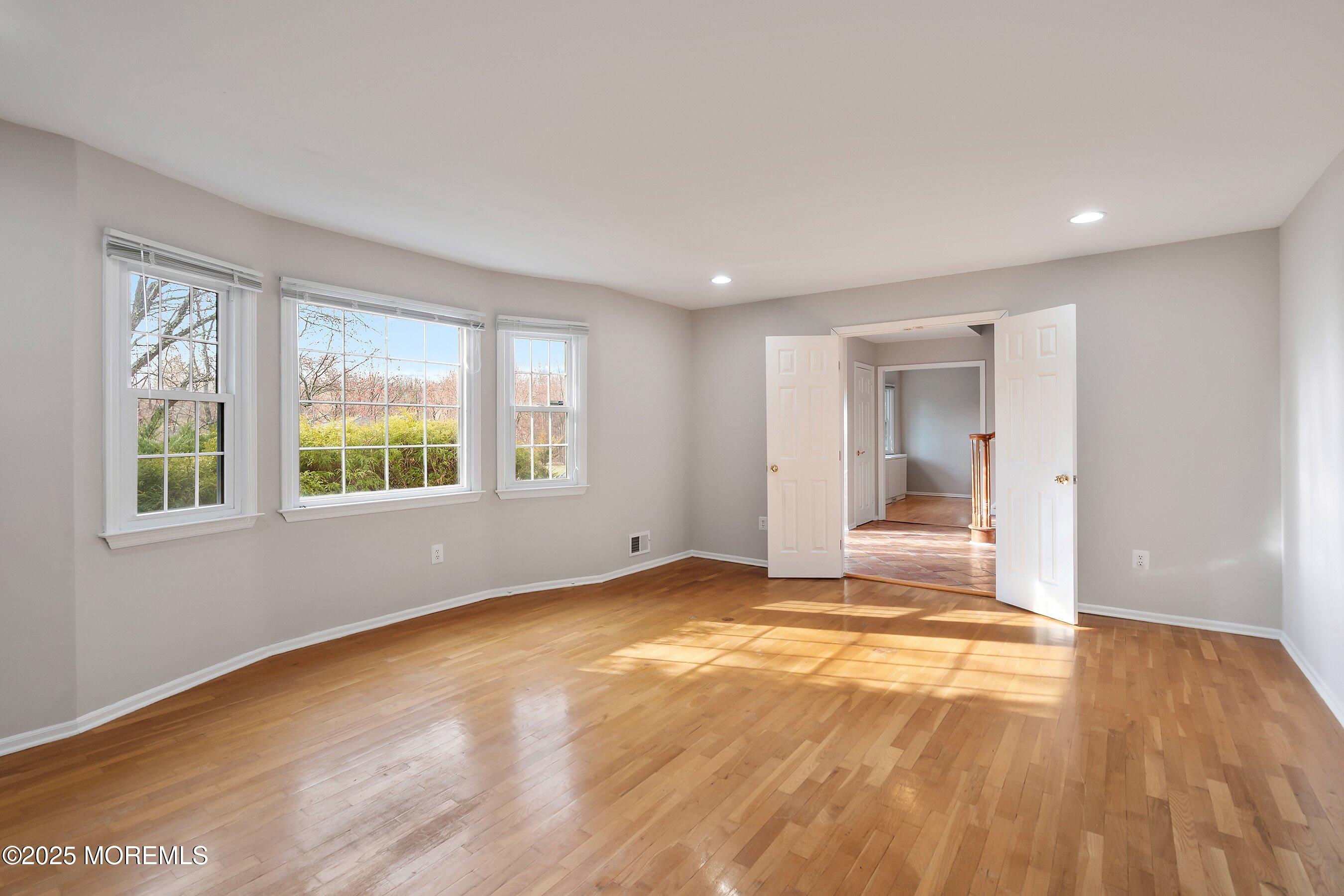 4 Bessie Court, Millstone, New Jersey image 5