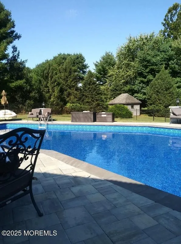 Millstone, New Jersey 08535, United States, 4 Bedrooms Bedrooms, ,3 BathroomsBathrooms,Residential,Pending,103258