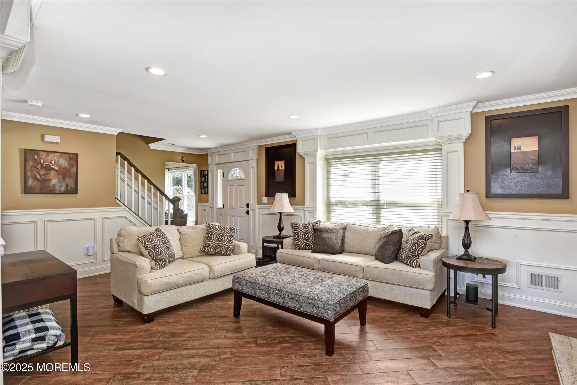 150 Sweetmans Lane, Manalapan, New Jersey image 16