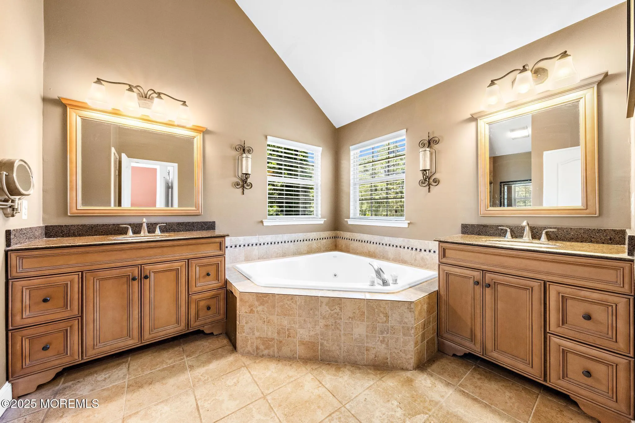 Barnegat, New Jersey 08005, United States, 4 Bedrooms Bedrooms, ,3 BathroomsBathrooms,Residential,Active,101042