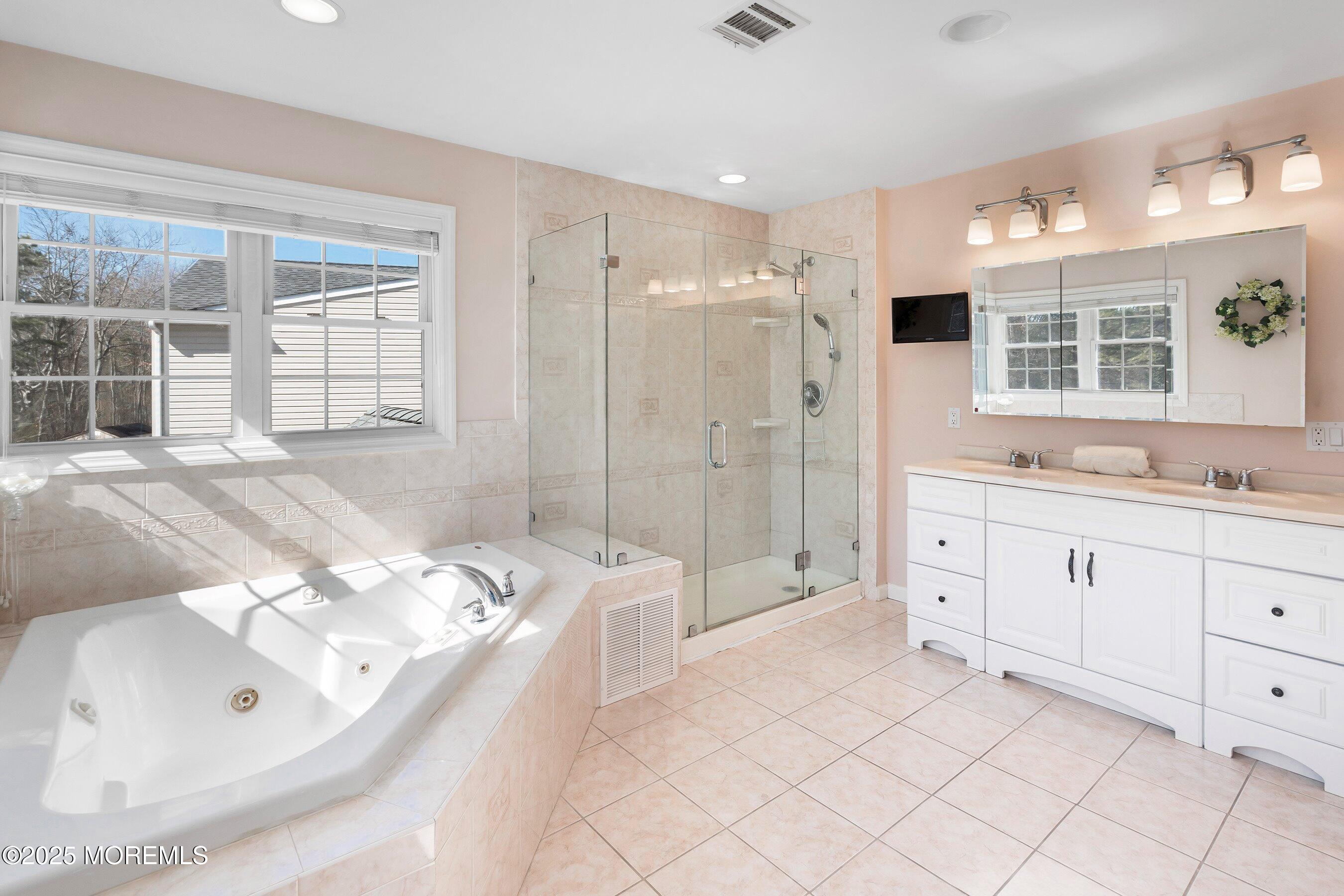 66 N Sailors Quay Drive, Brick, New Jersey image 31