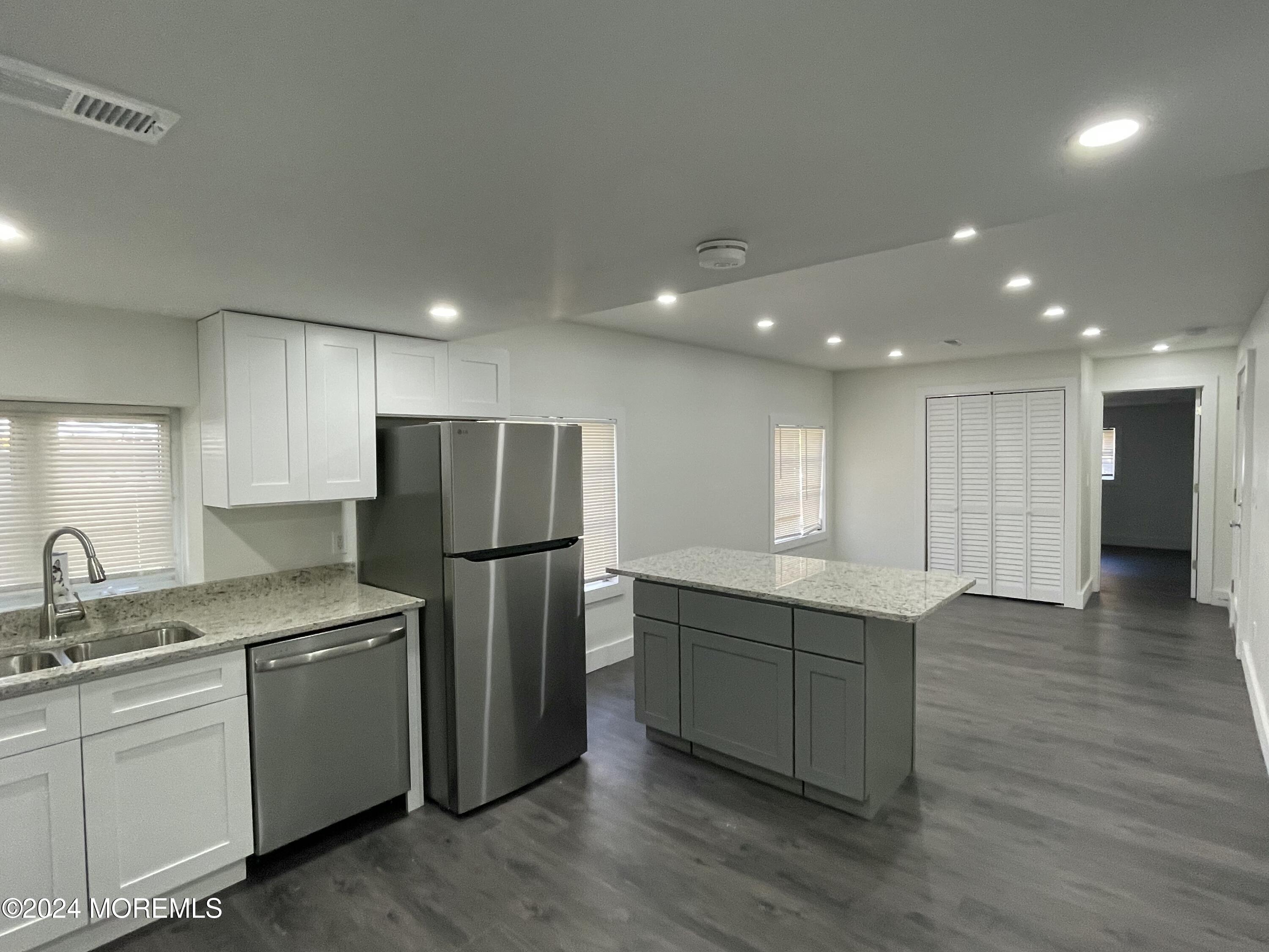 246-250 Rock Avenue, North Plainfield, New Jersey image 10