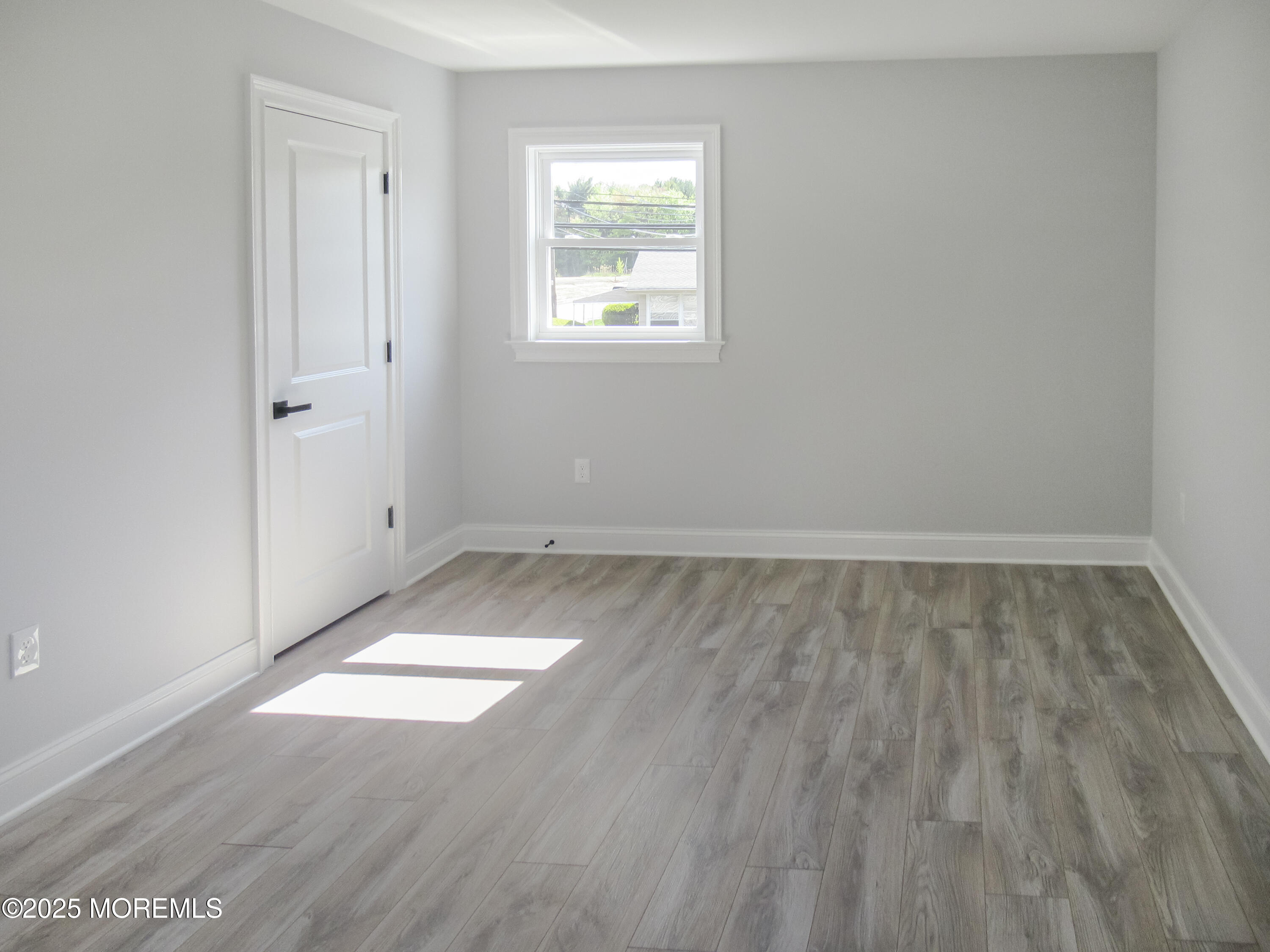 156 Cliffwood Avenue, Cliffwood, New Jersey image 18