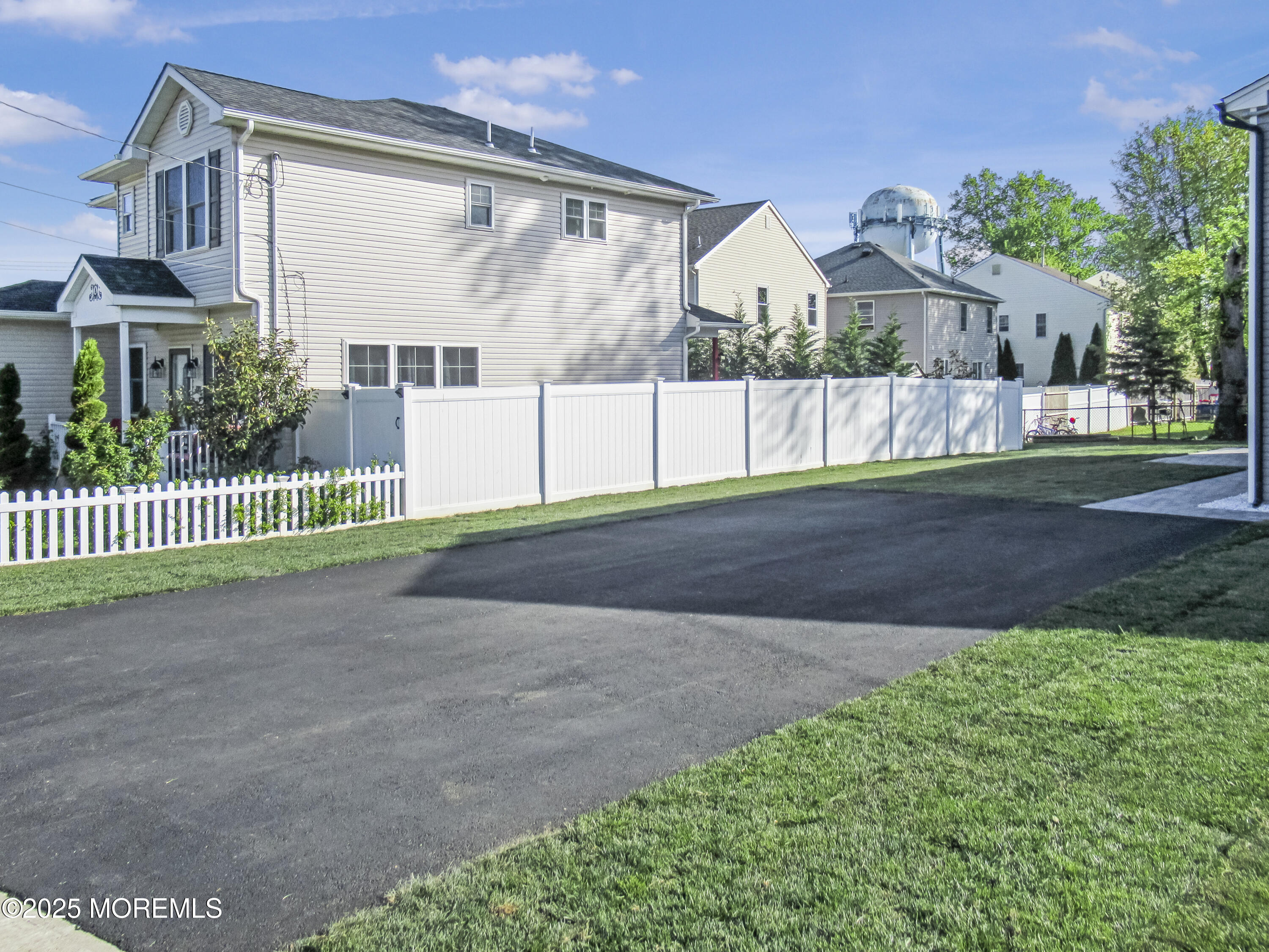 156 Cliffwood Avenue, Cliffwood, New Jersey image 29