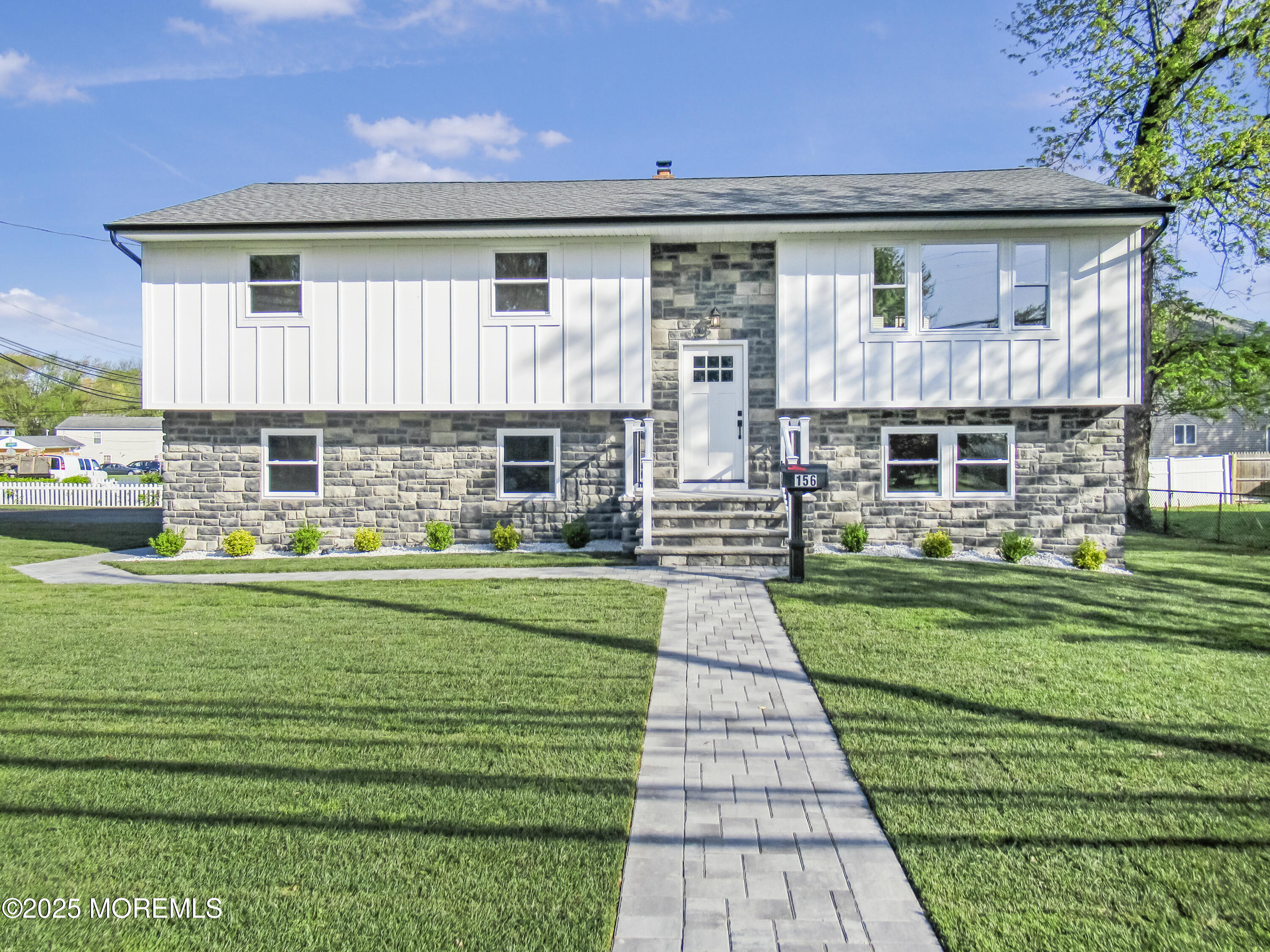 156 Cliffwood Avenue, Cliffwood, New Jersey image 1