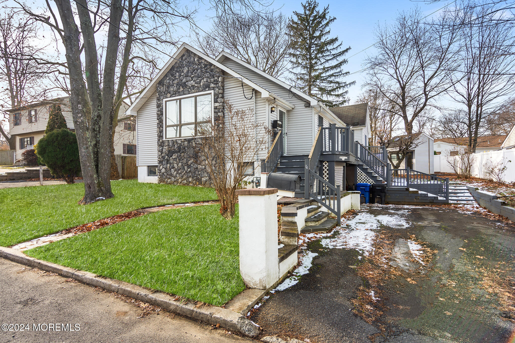 76 9th Street, Belford, New Jersey image 4