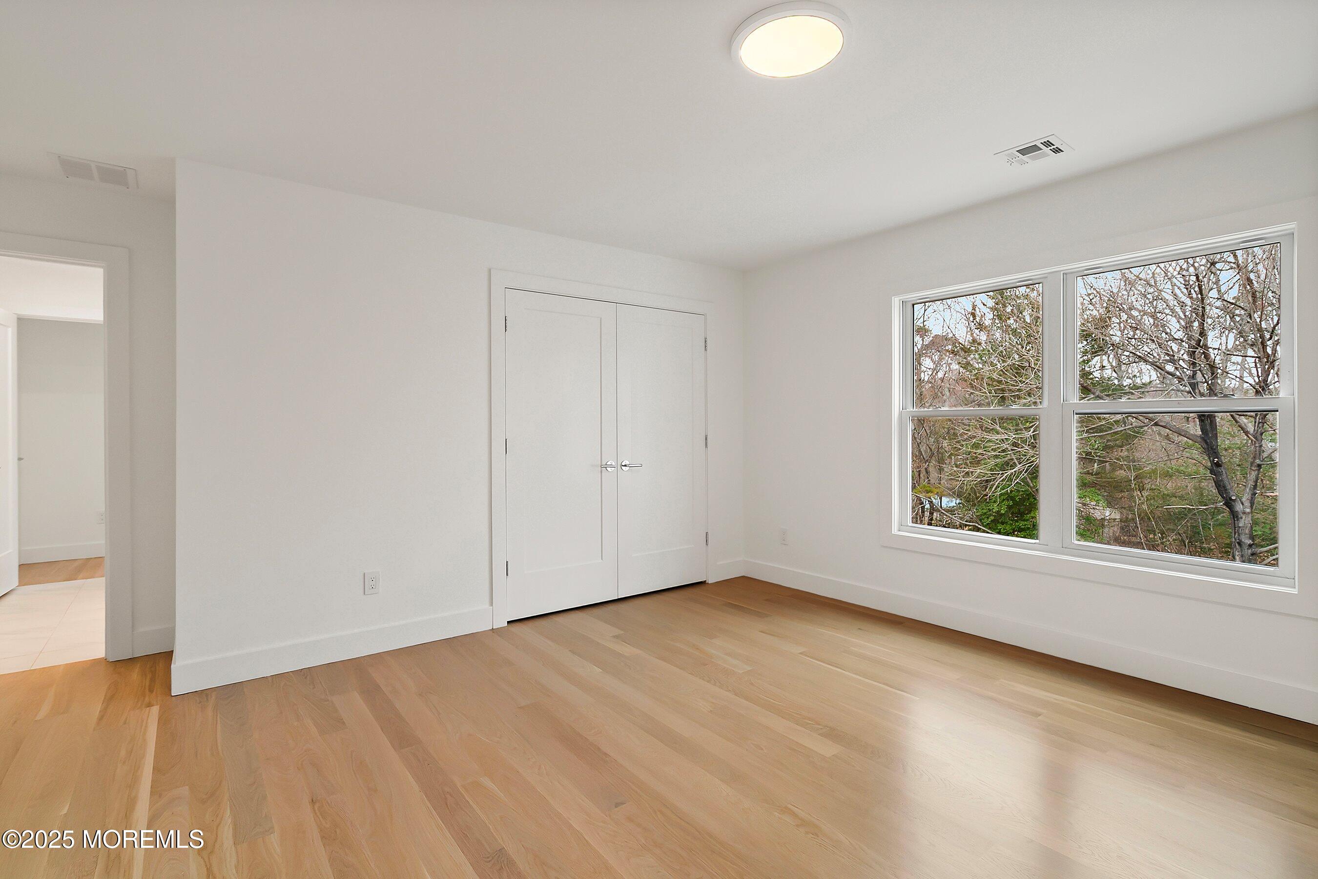 527 Woodview Road, Toms River, New Jersey image 50