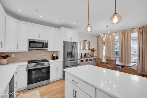 Condo For Rent - 41 W Aspen Way<br/> Aberdeen, NJ 07747