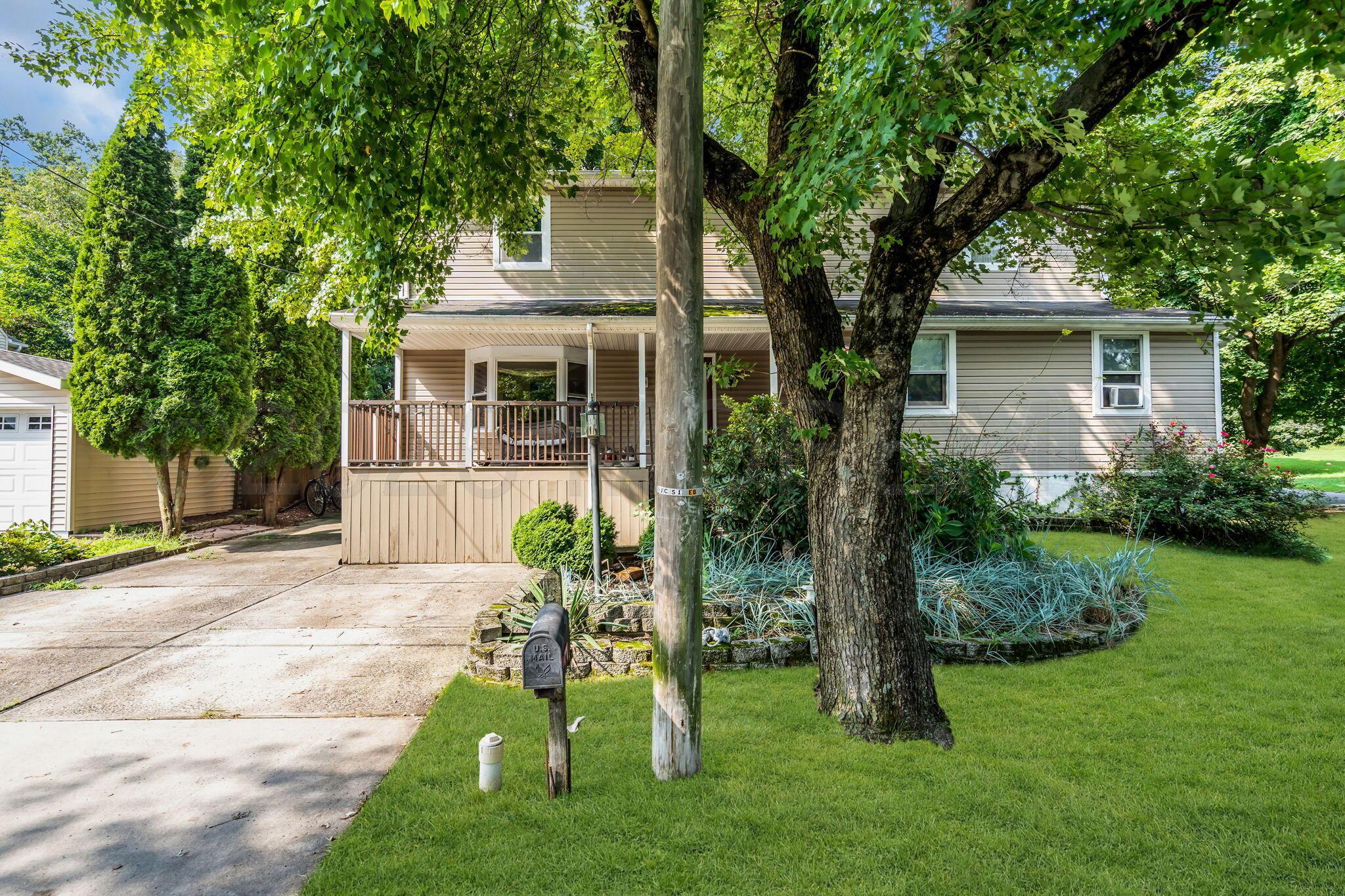 9 Mason Avenue