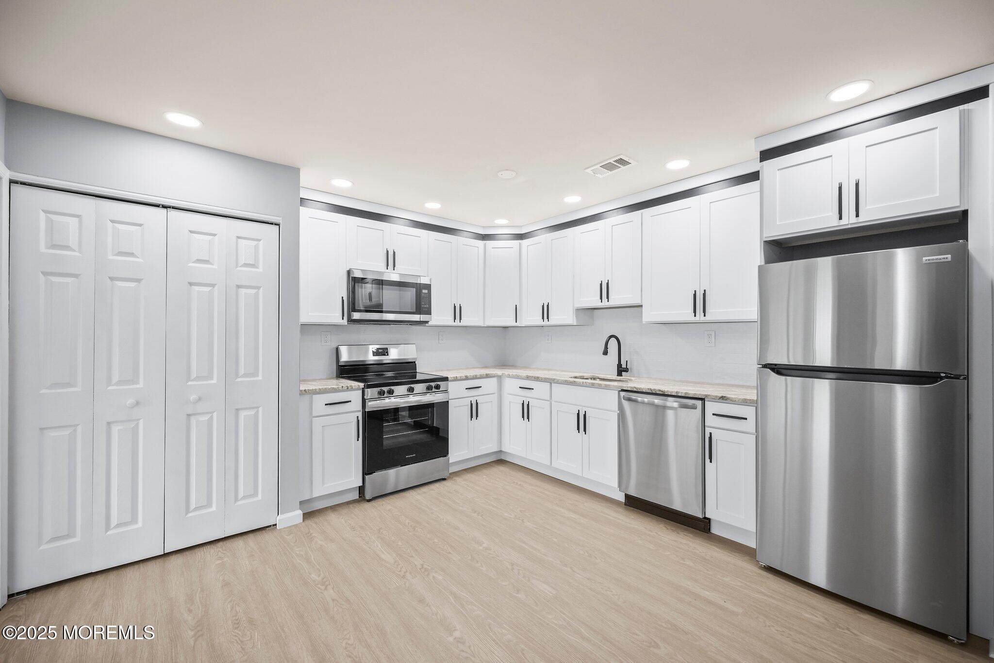 160 Rue De St Germaine Street #F GERMAINE, Howell, New Jersey image 9