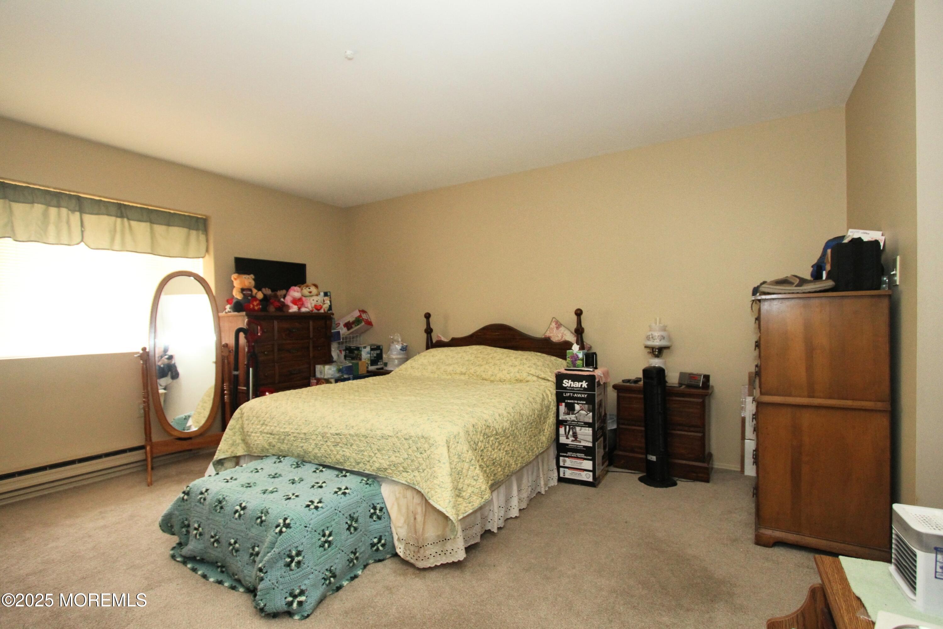 77 Overlook Way #B, Manalapan, New Jersey image 12