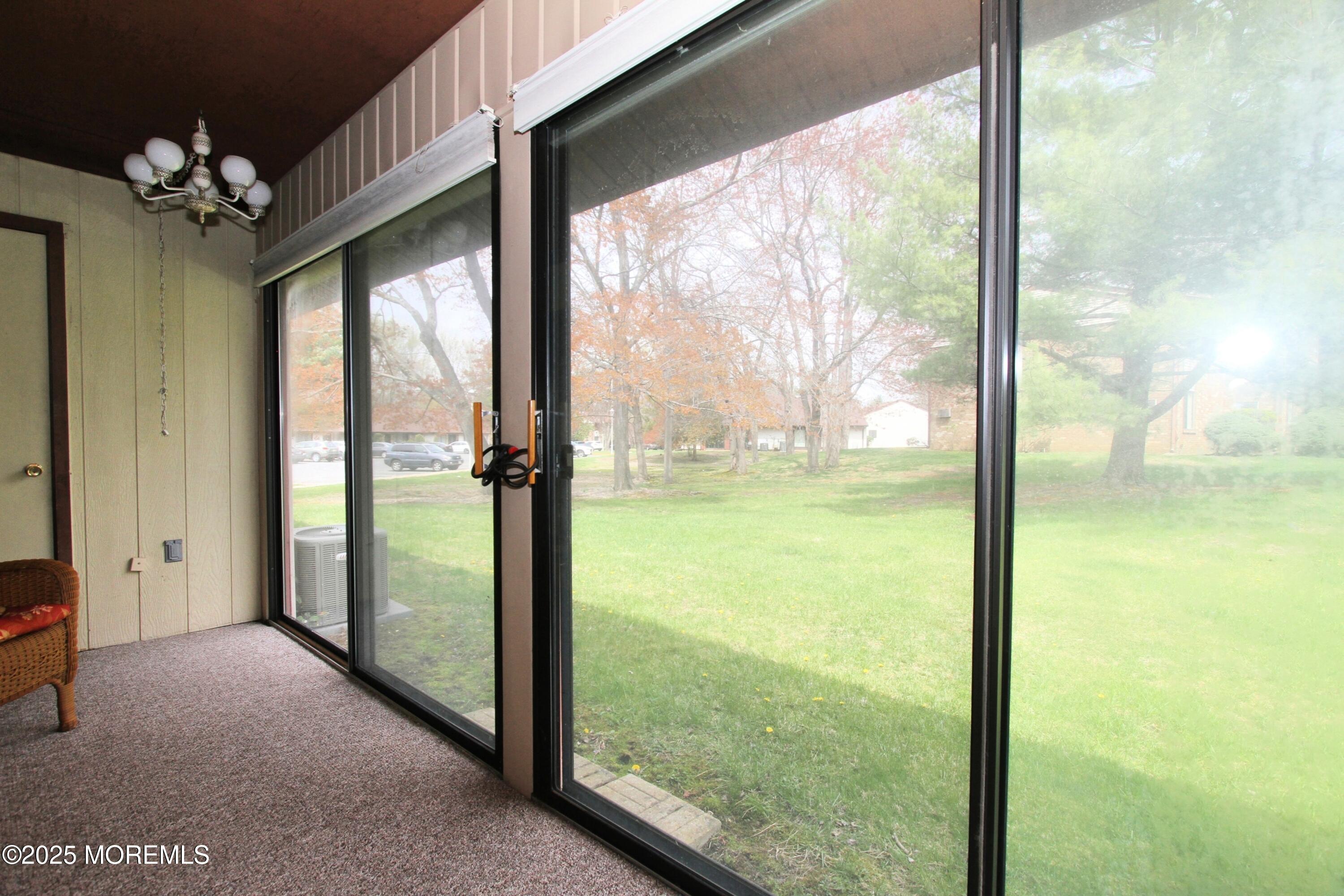 77 Overlook Way #B, Manalapan, New Jersey image 18
