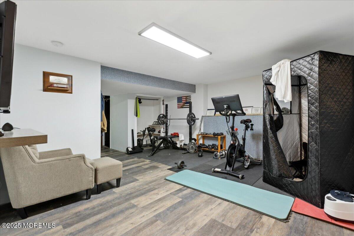 430 Lonna Court, Brick, New Jersey image 14
