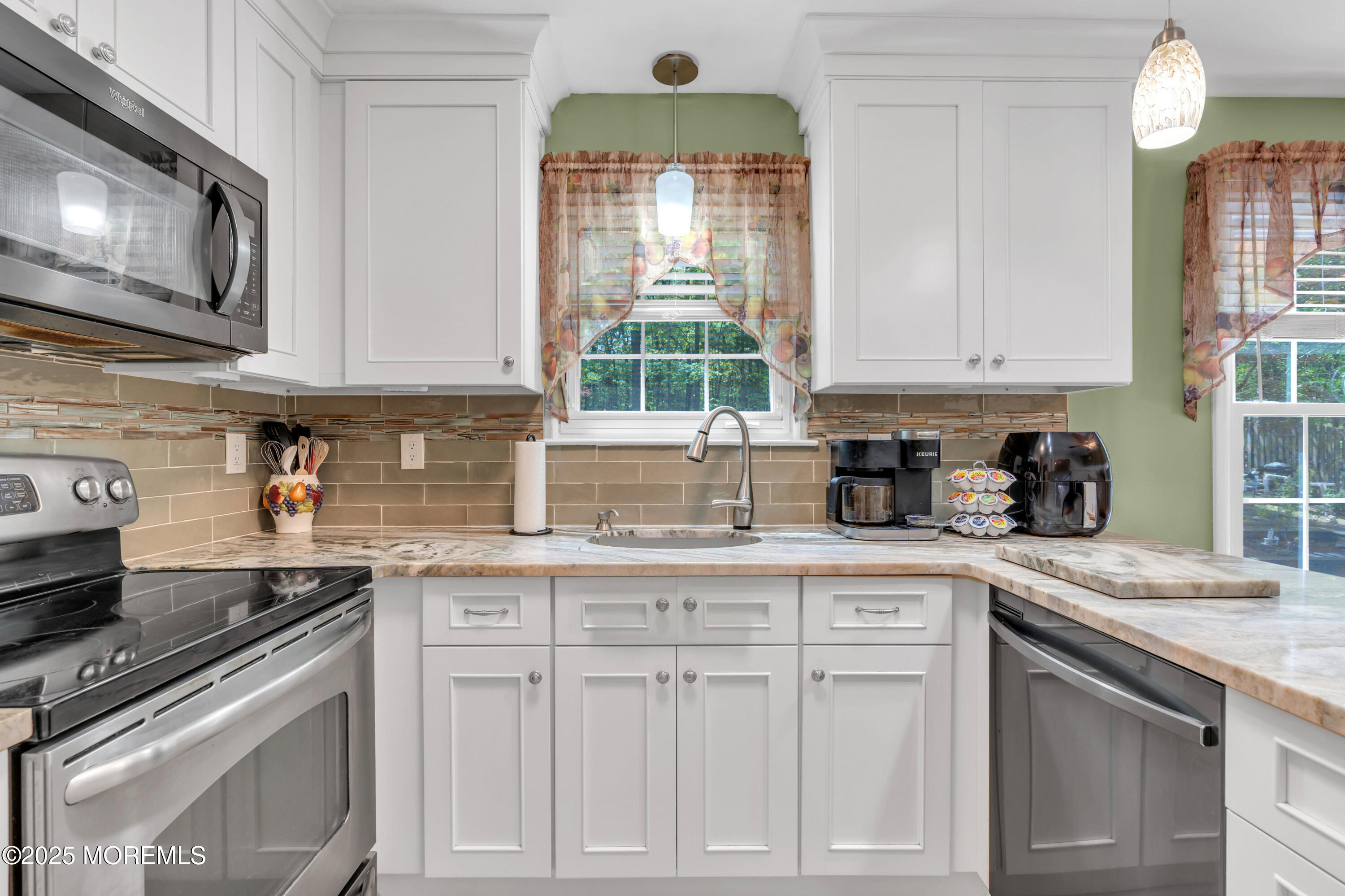 14 Feathertree Court, Howell, New Jersey image 24