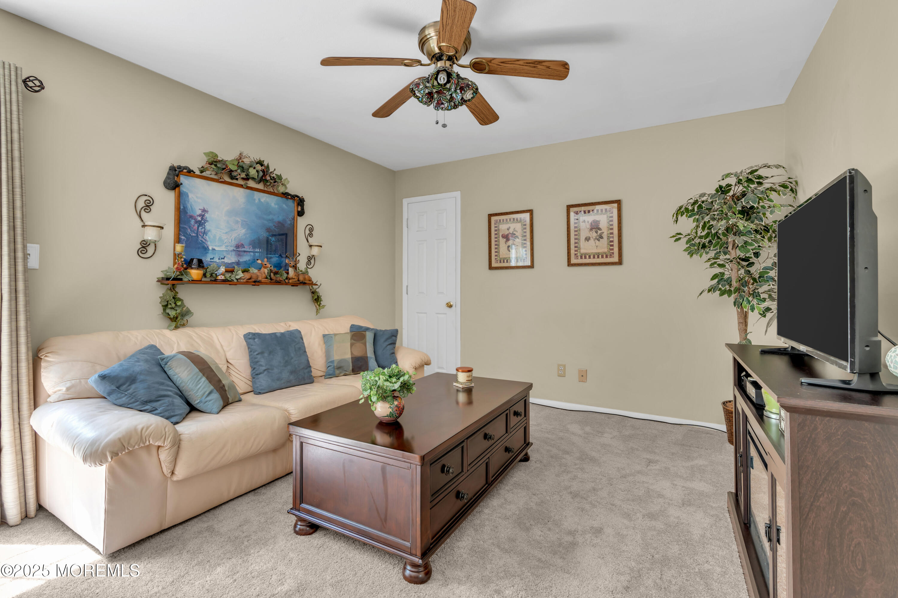 14 Feathertree Court, Howell, New Jersey image 17